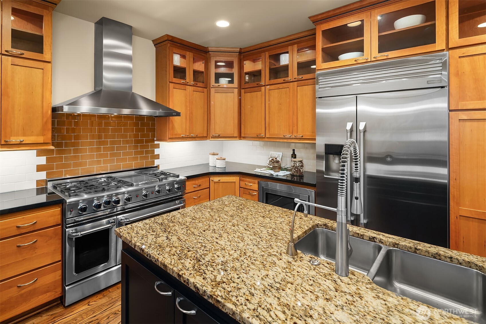 3311 Burnett Avenue N