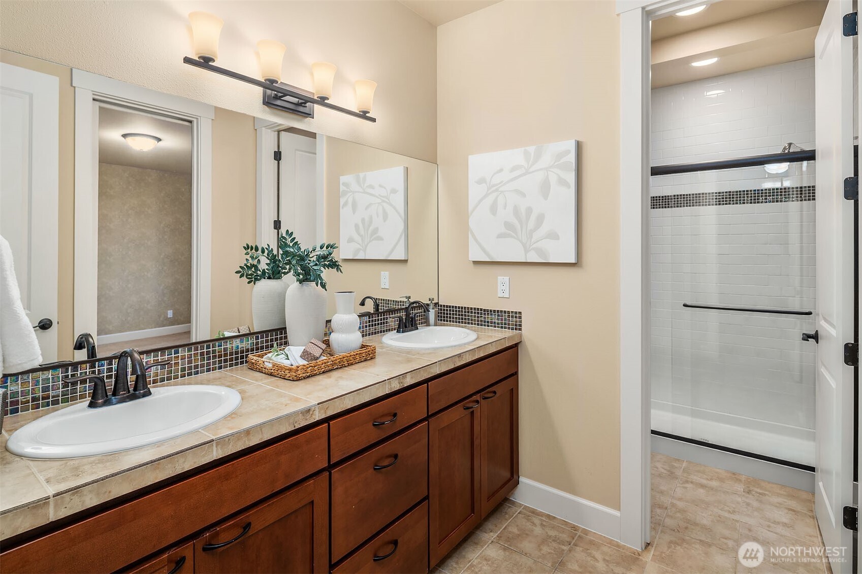 3311 Burnett Avenue N