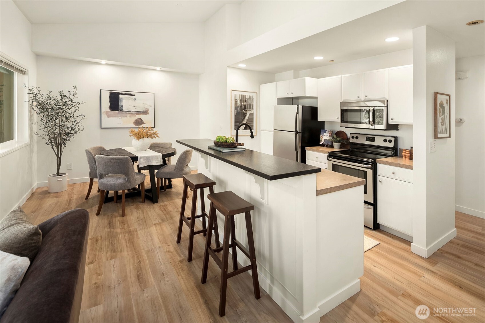 6527 200th Street SW Unit: 303