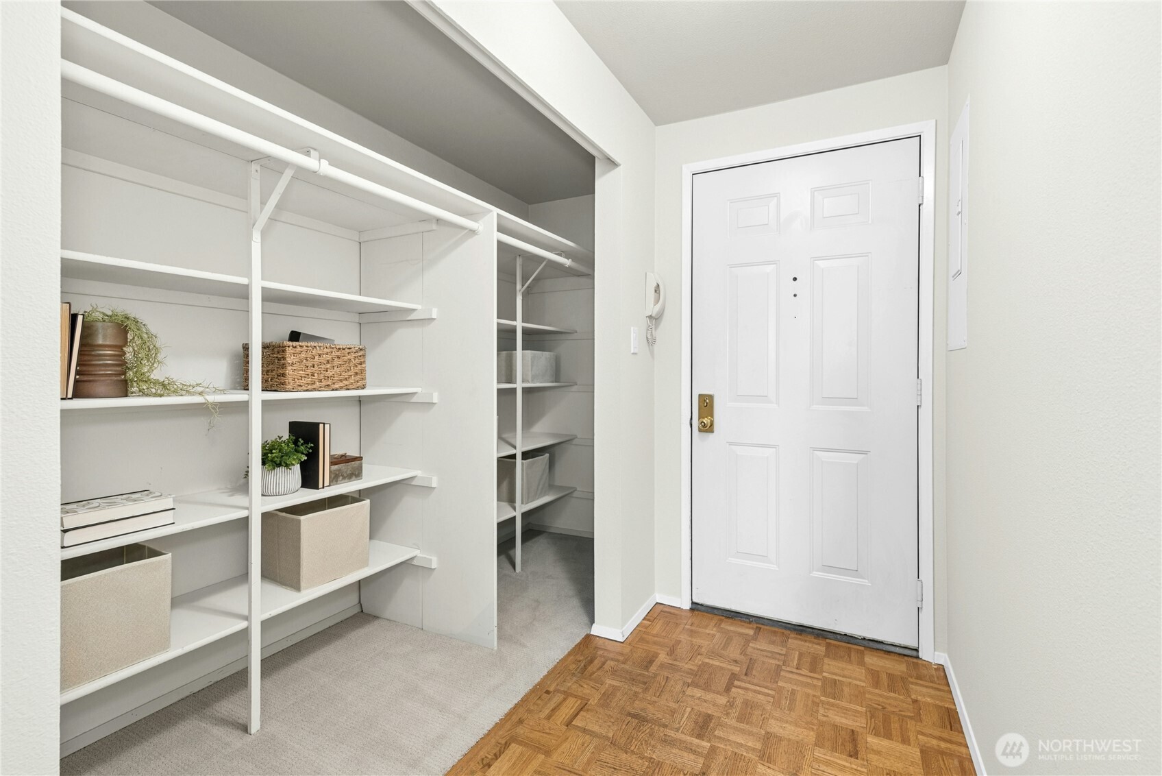 8720 Phinney Avenue N Unit: 21