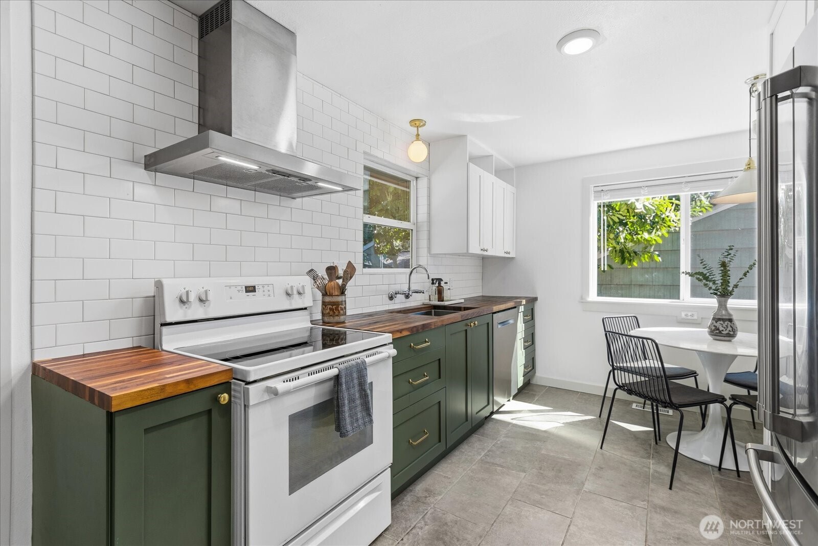 3008 NE 178th Street