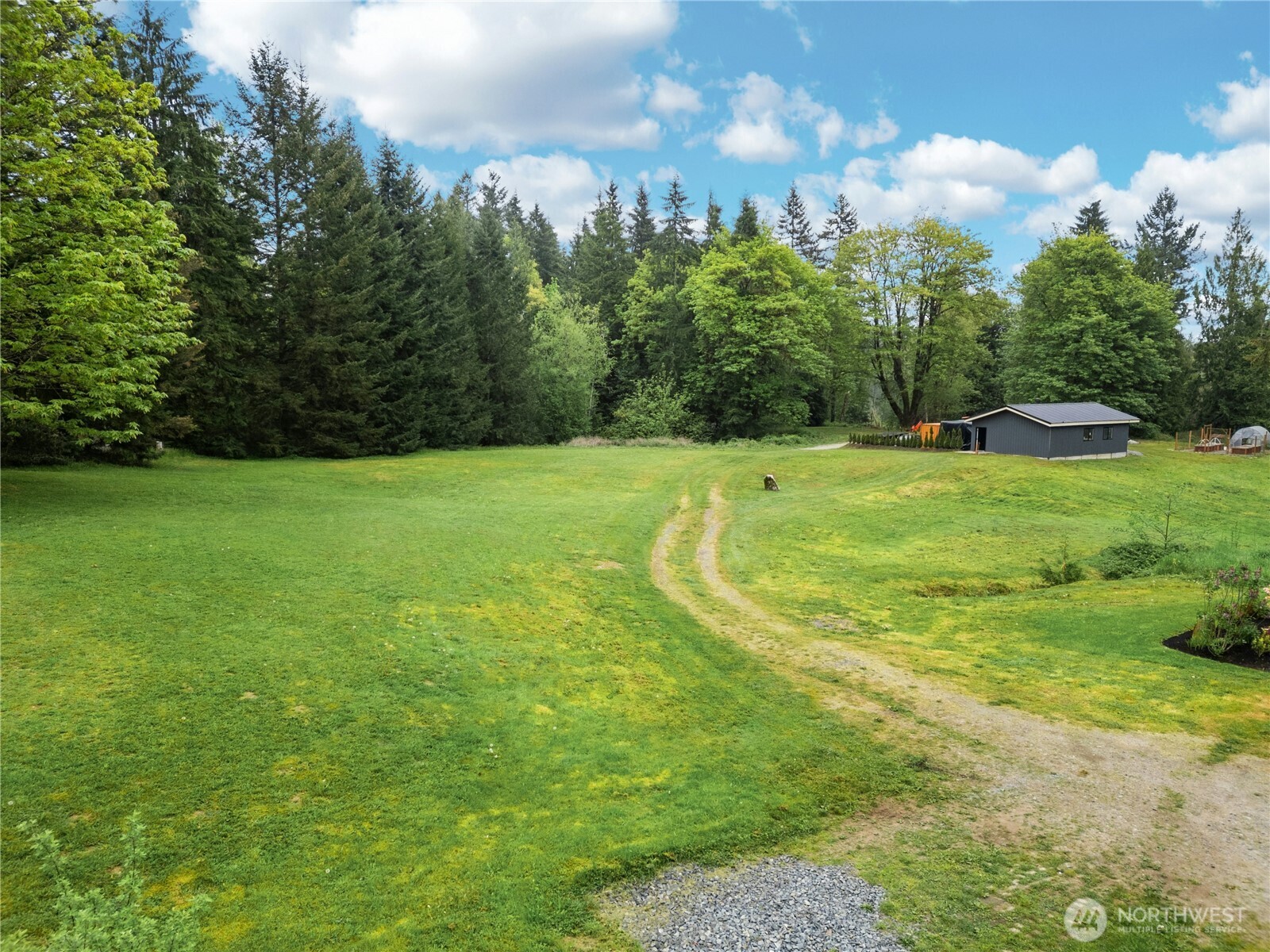 1527 Newberg Road
