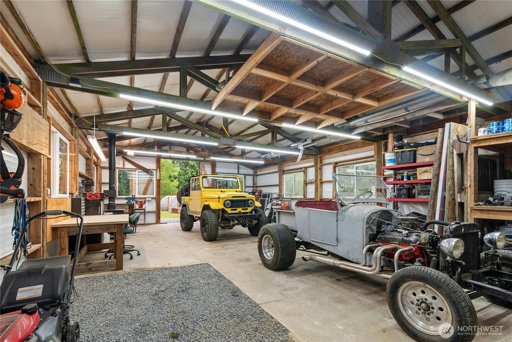 1527 Newberg Road