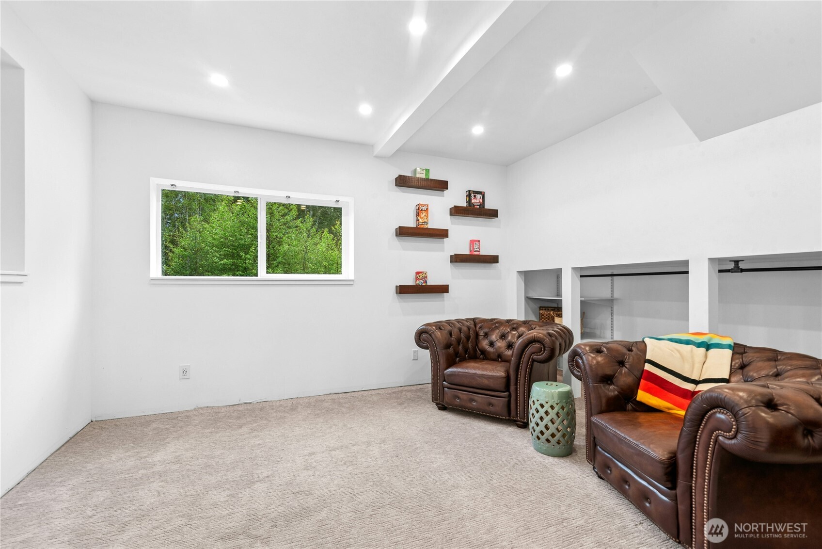 1527 Newberg Road