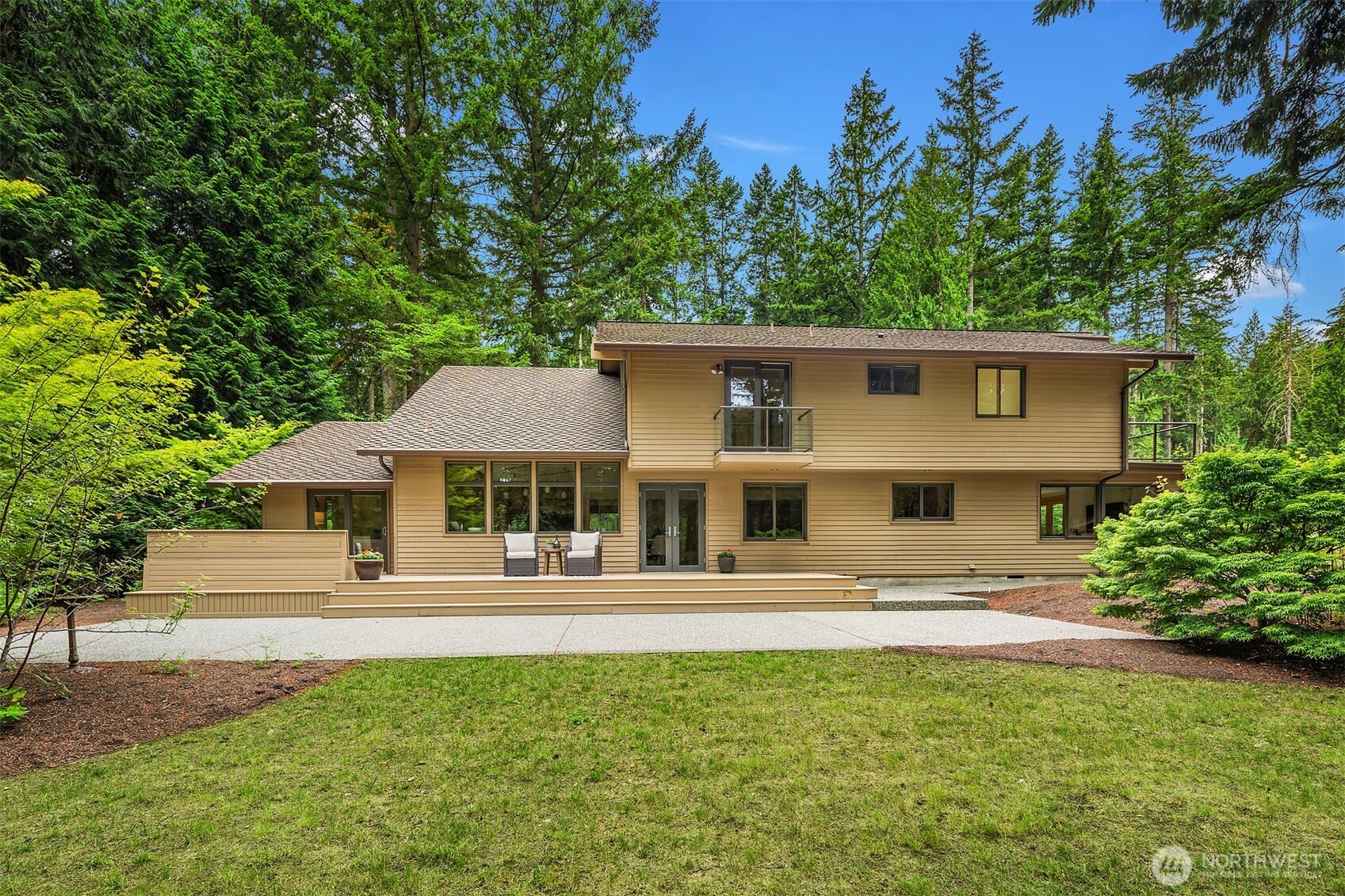 12820 NE 39th Street