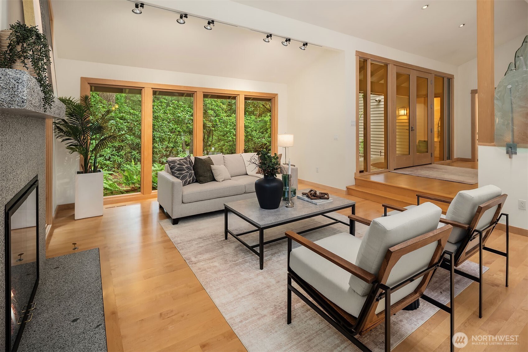 12820 NE 39th Street
