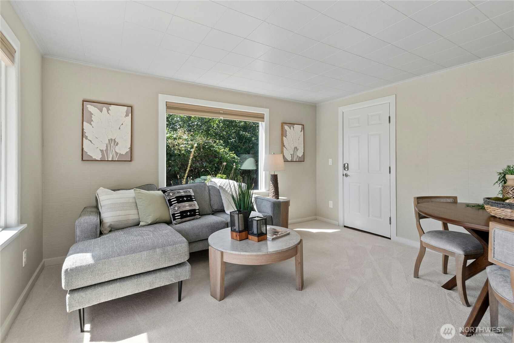 1035 Temple Drive