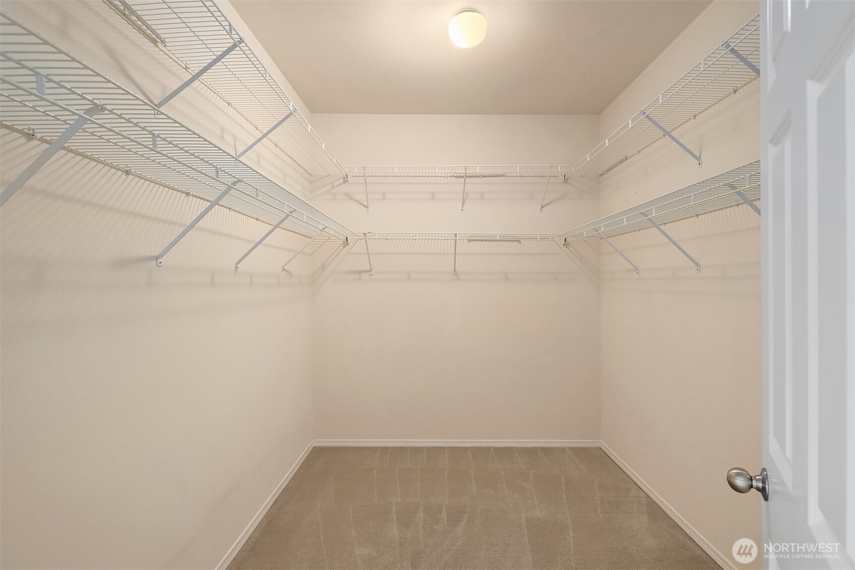 500 S 46 Place