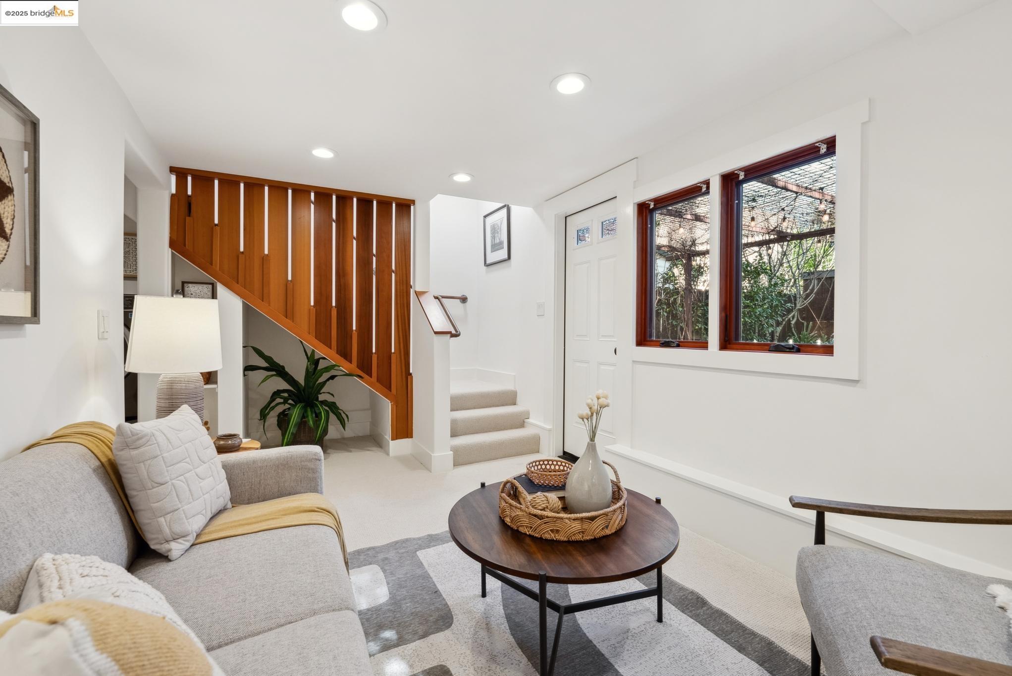 1209 Talbot Ave