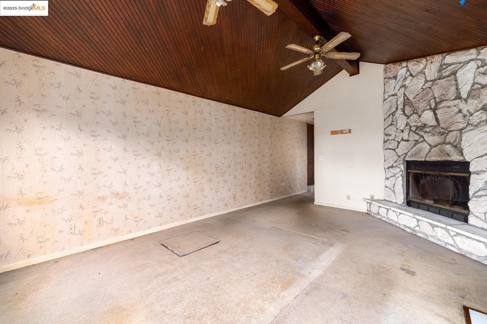 619 Santa Maria Rd