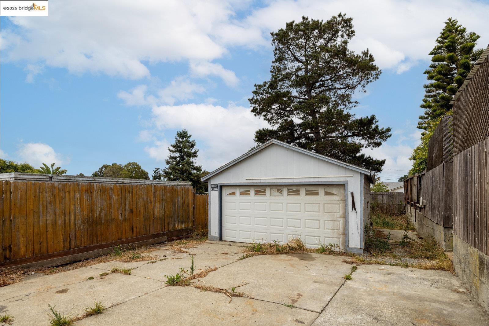 619 Santa Maria Rd