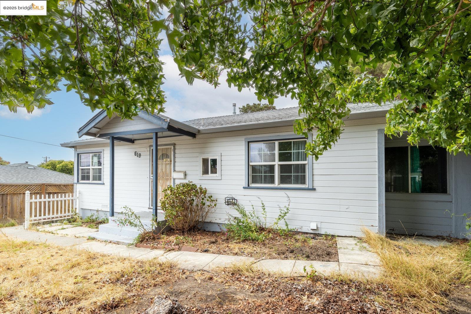 619 Santa Maria Rd