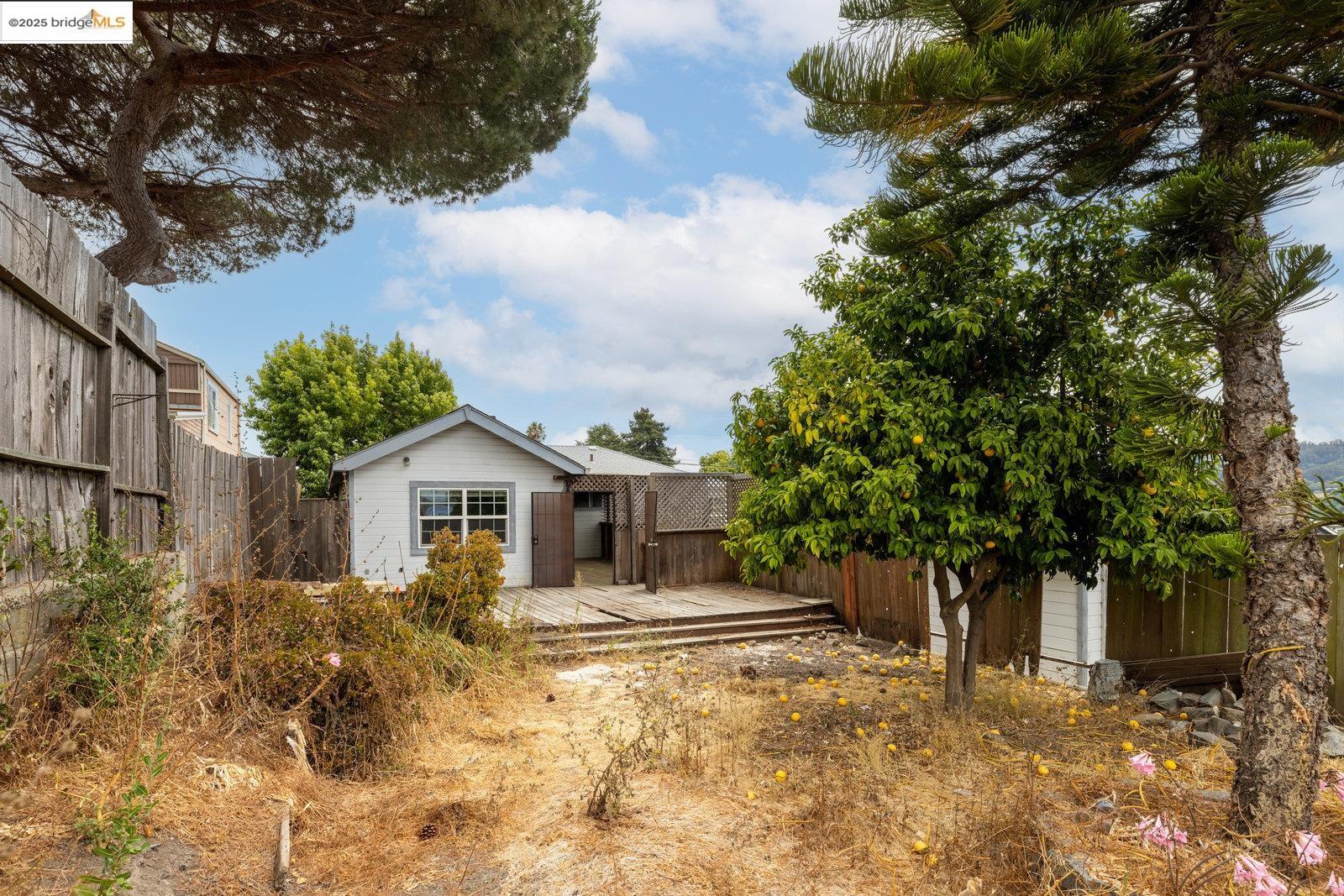 619 Santa Maria Rd