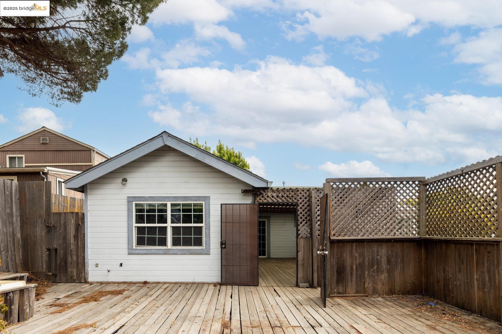 619 Santa Maria Rd