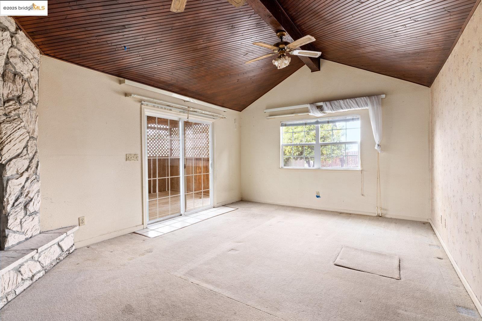 619 Santa Maria Rd