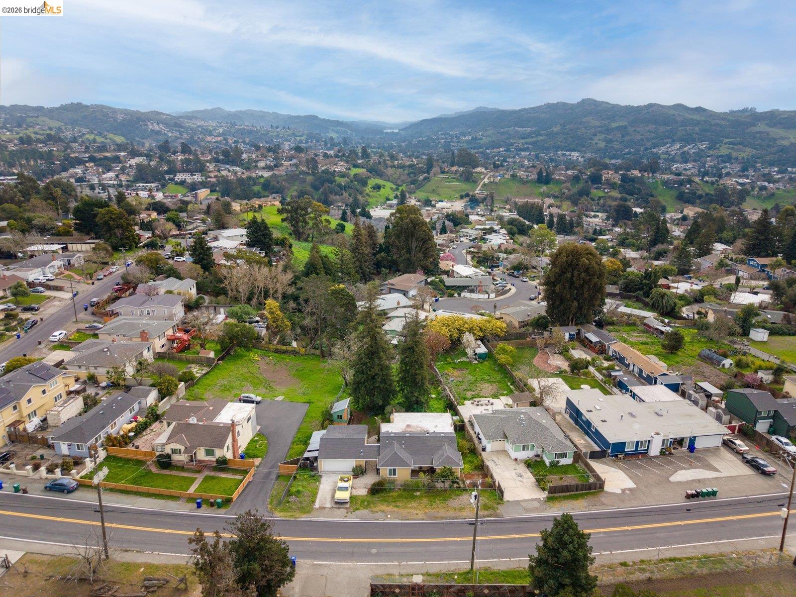 4800 Hilltop Dr