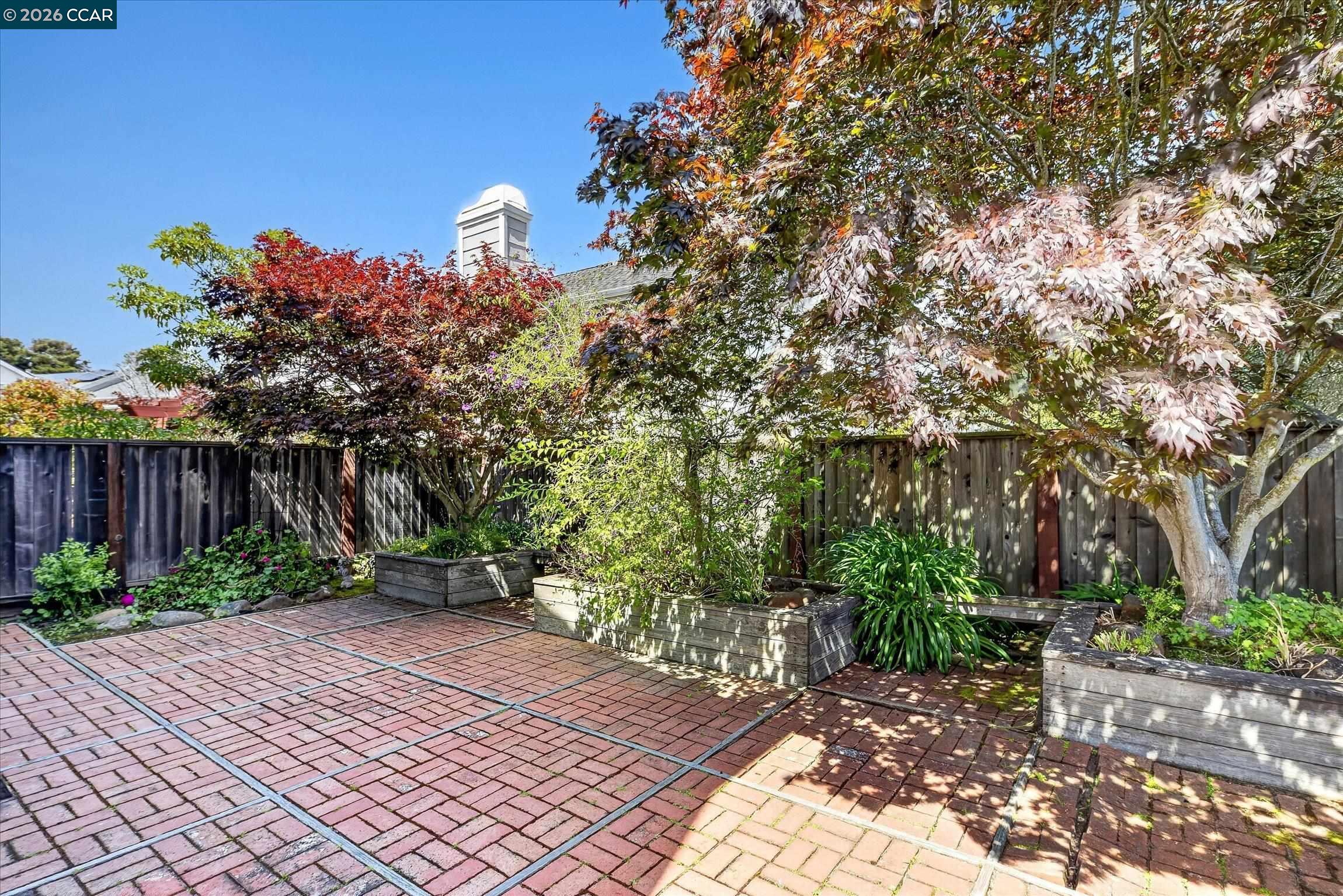 48 Southwind Cir