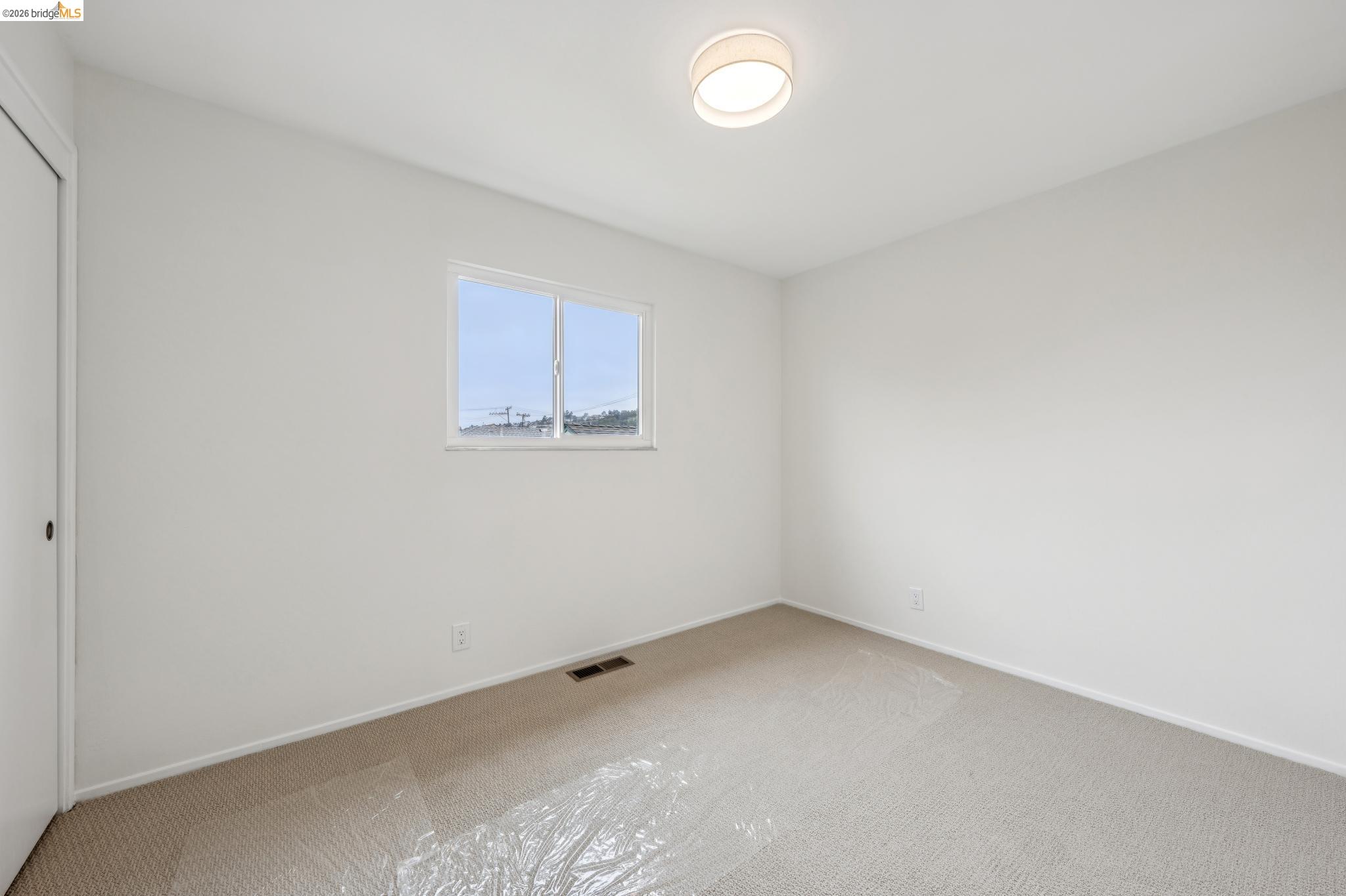 1223 Elm St
