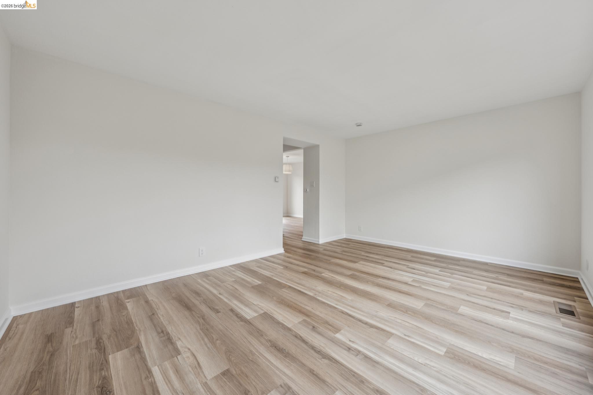 1223 Elm St