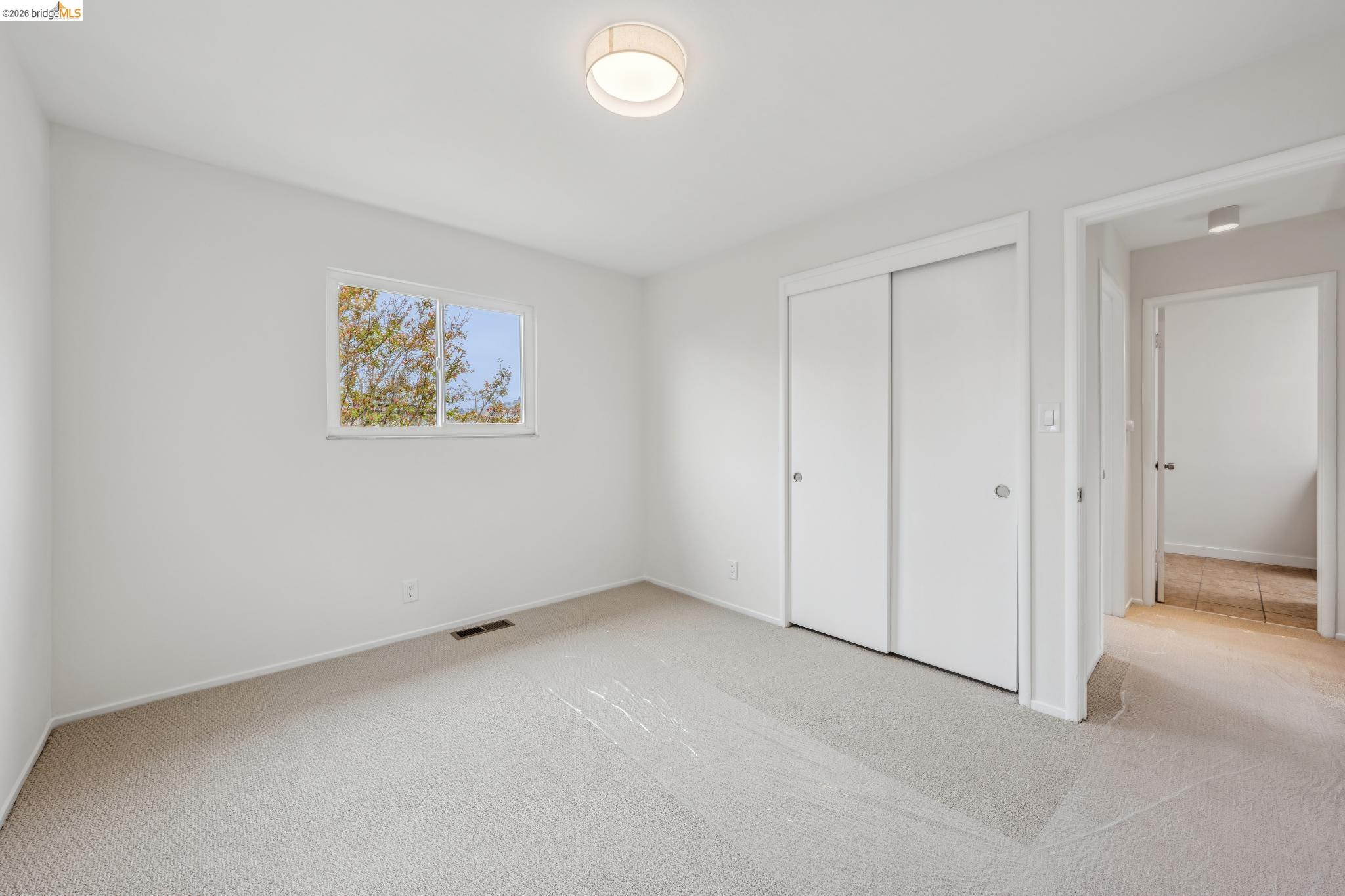 1223 Elm St