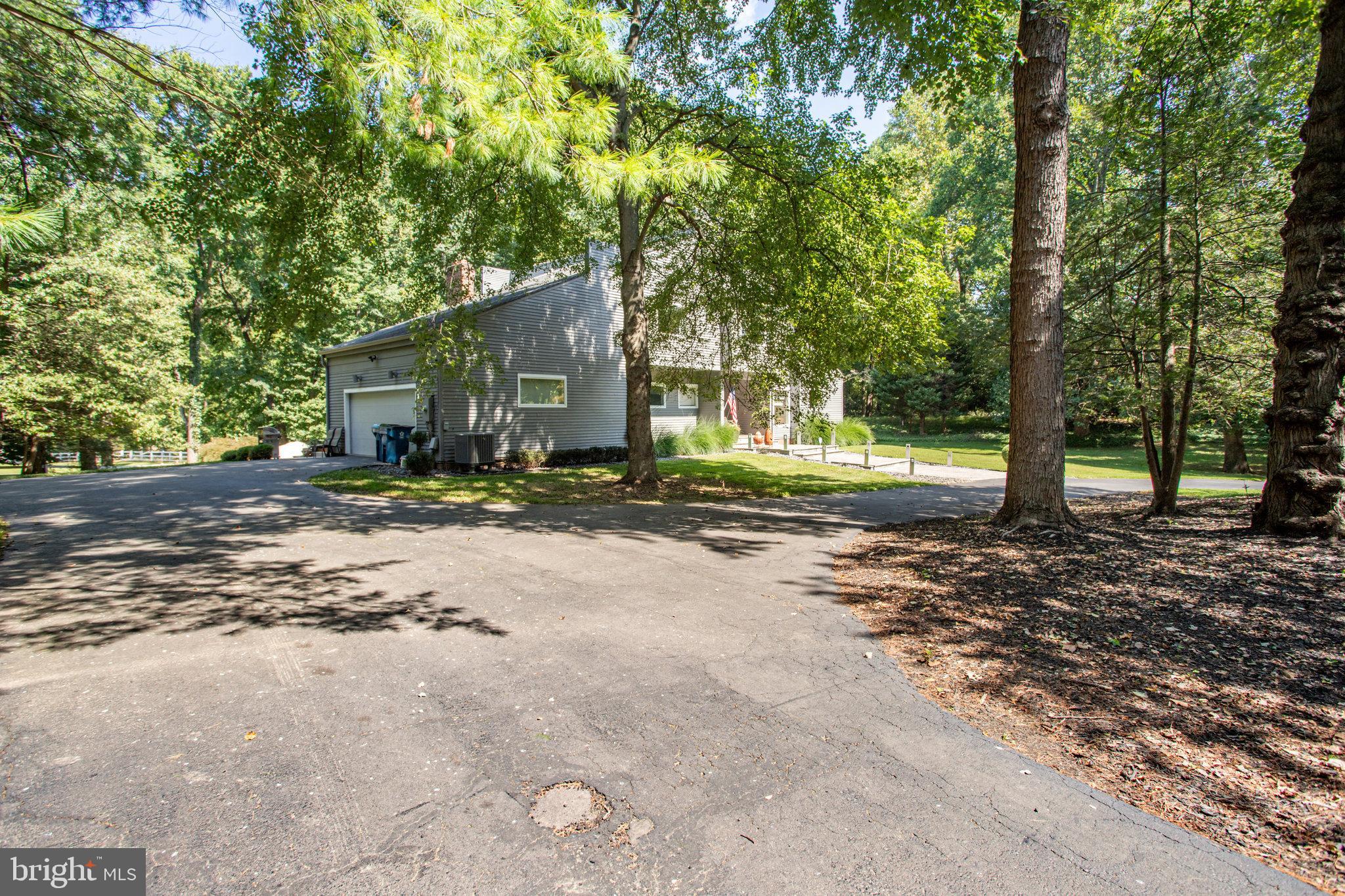 10118 WALKER LAKE DRIVE