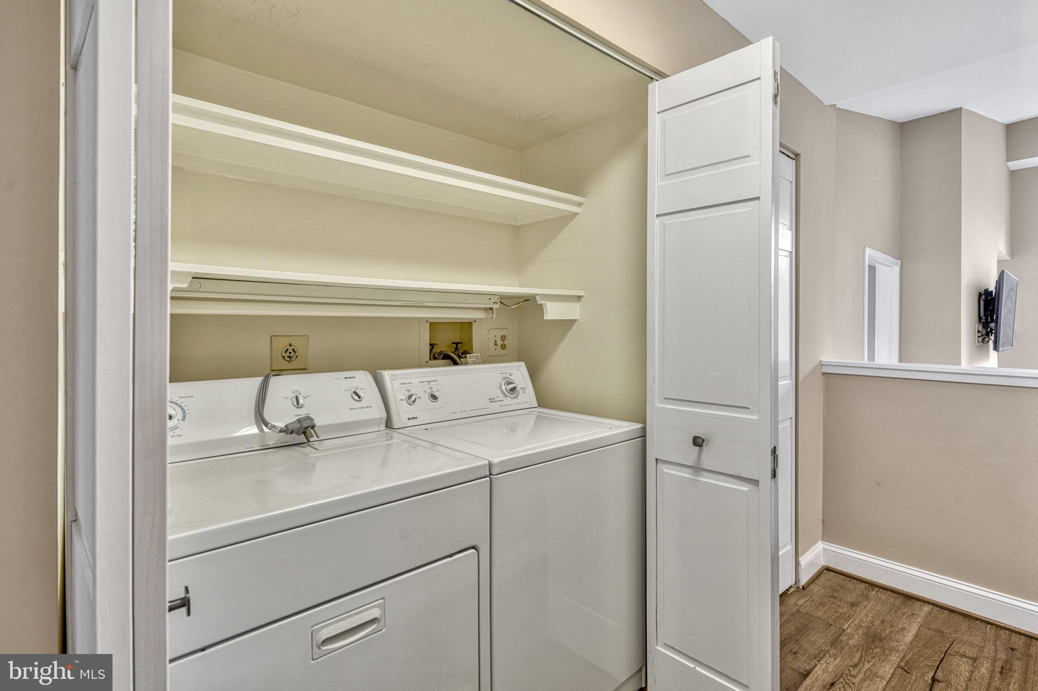 11556 ROLLING GREEN COURT 15/300
