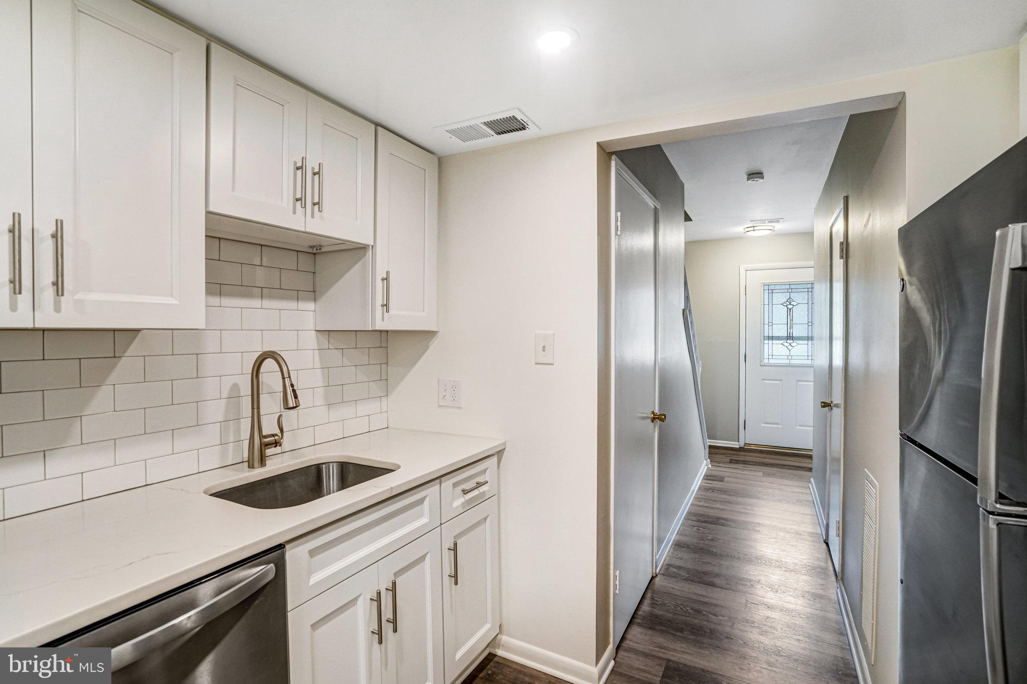5111 ARRIT COURT
