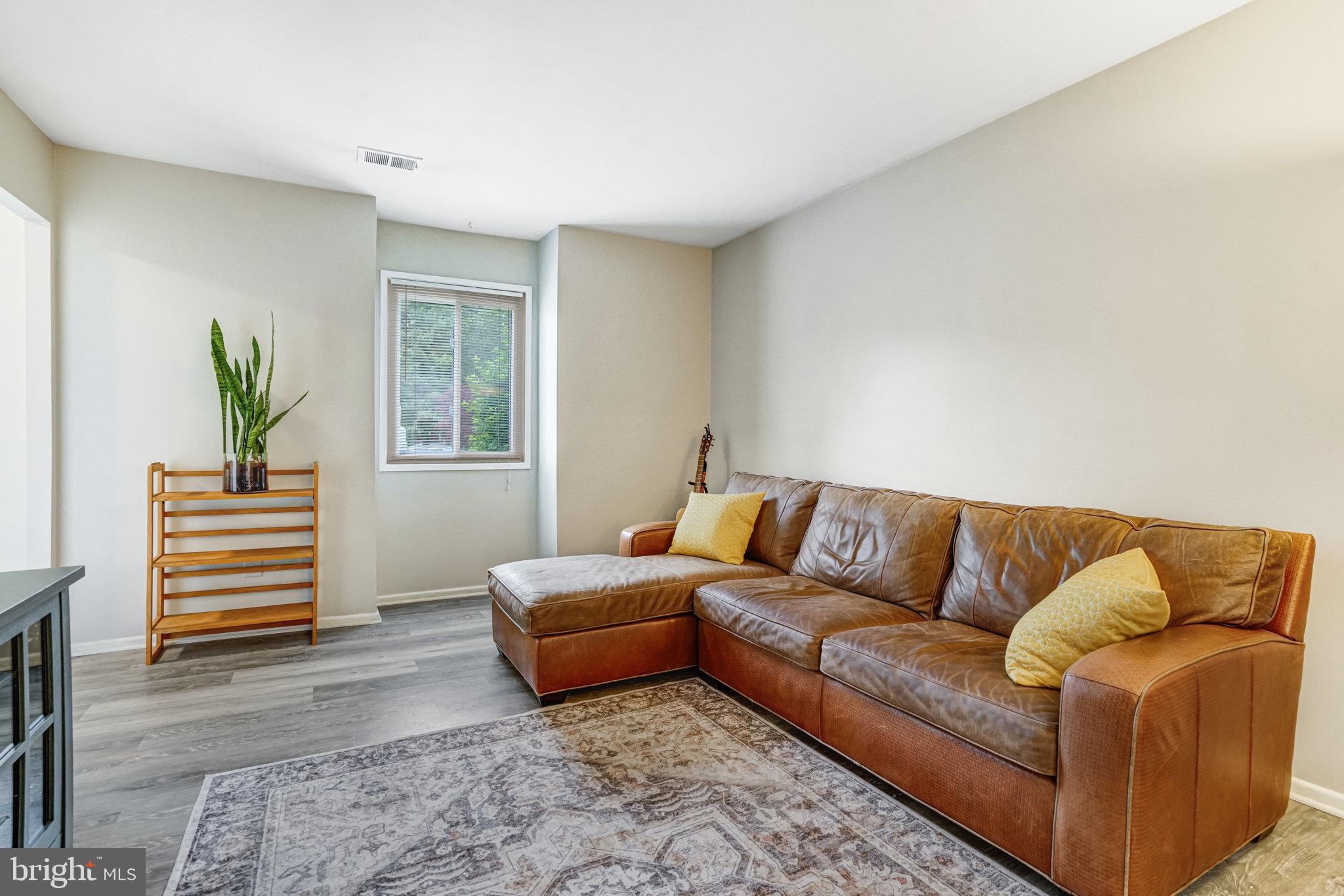 5111 ARRIT COURT