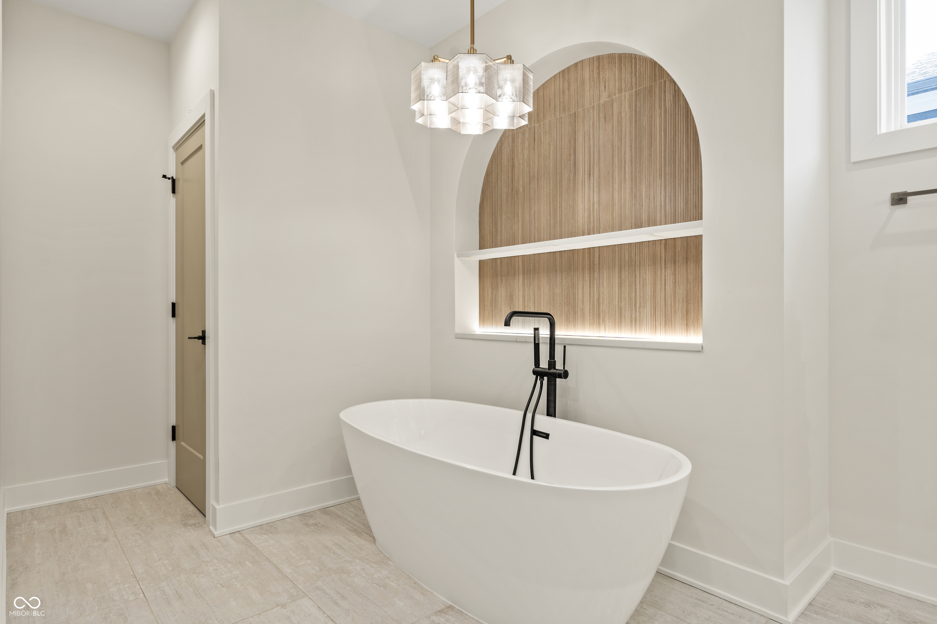 2054 Carrollton Avenue