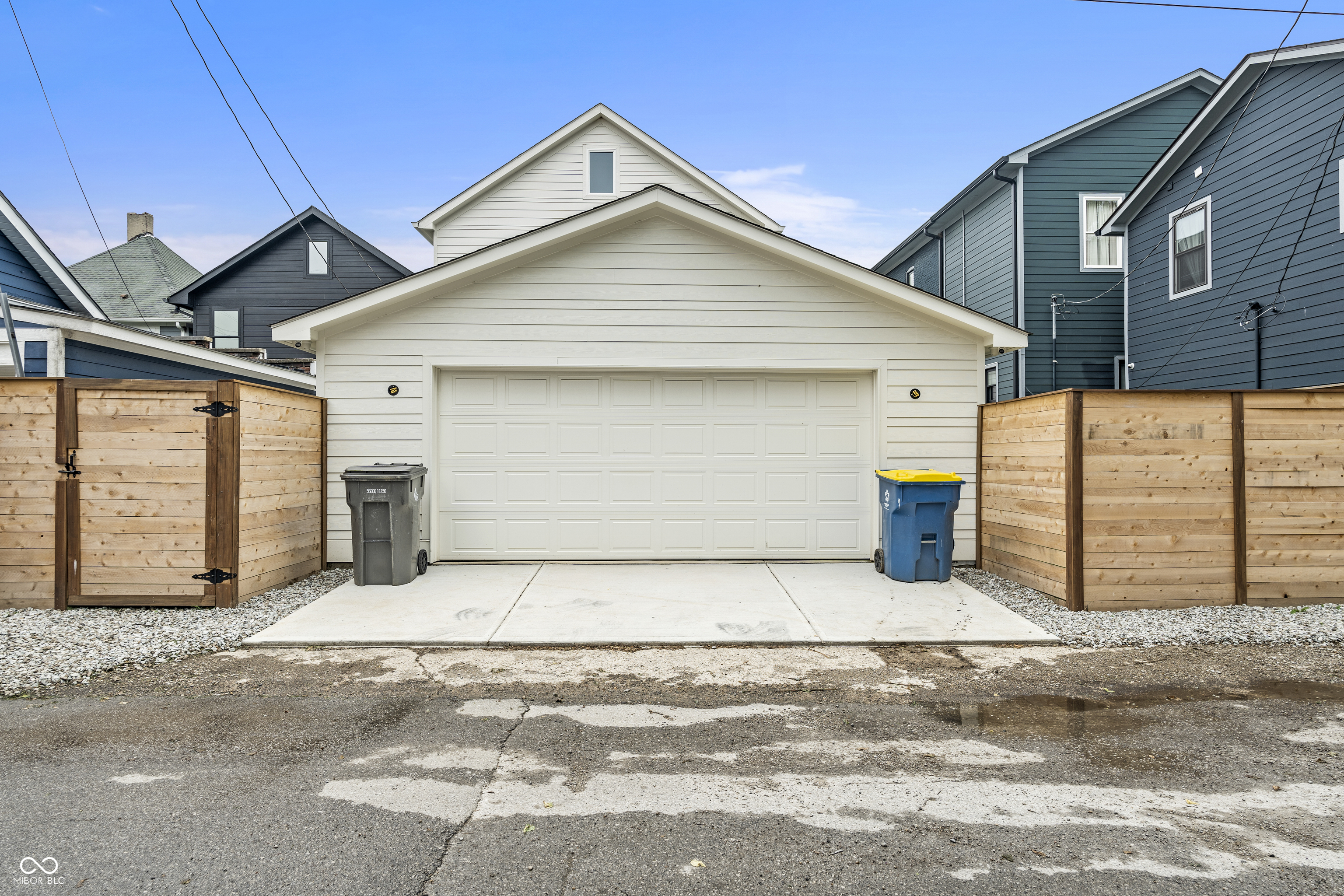 2054 Carrollton Avenue