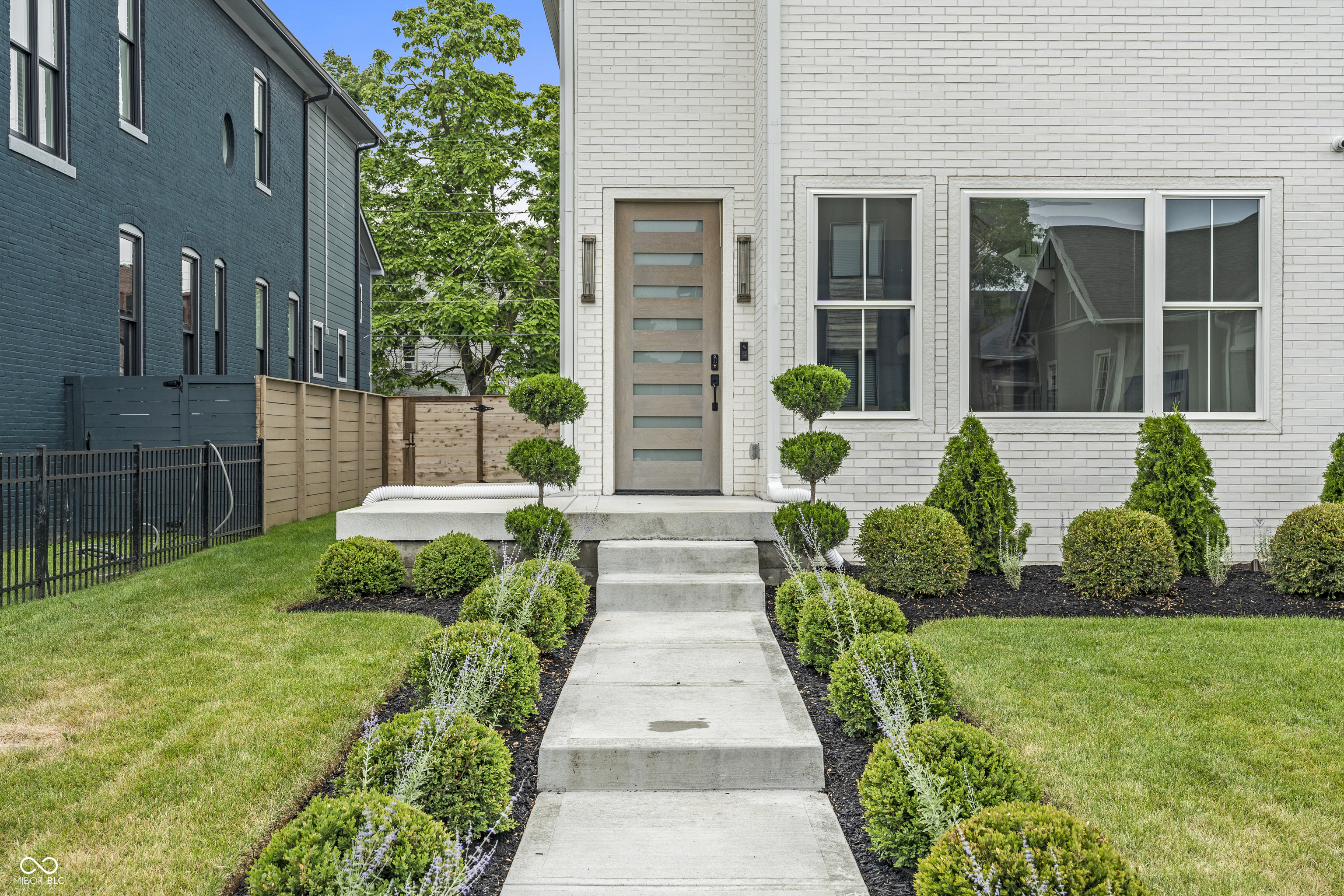 2054 Carrollton Avenue