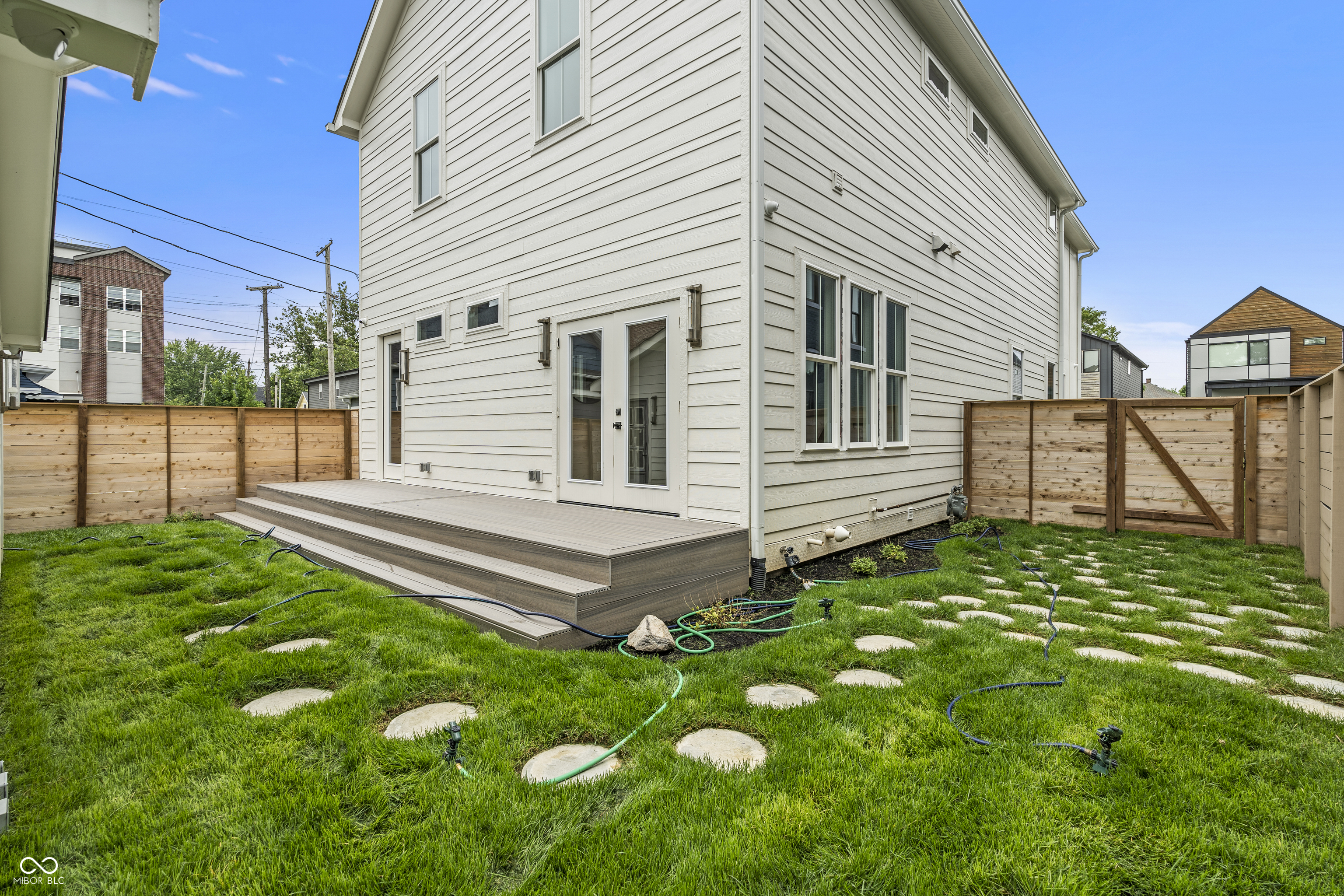 2054 Carrollton Avenue