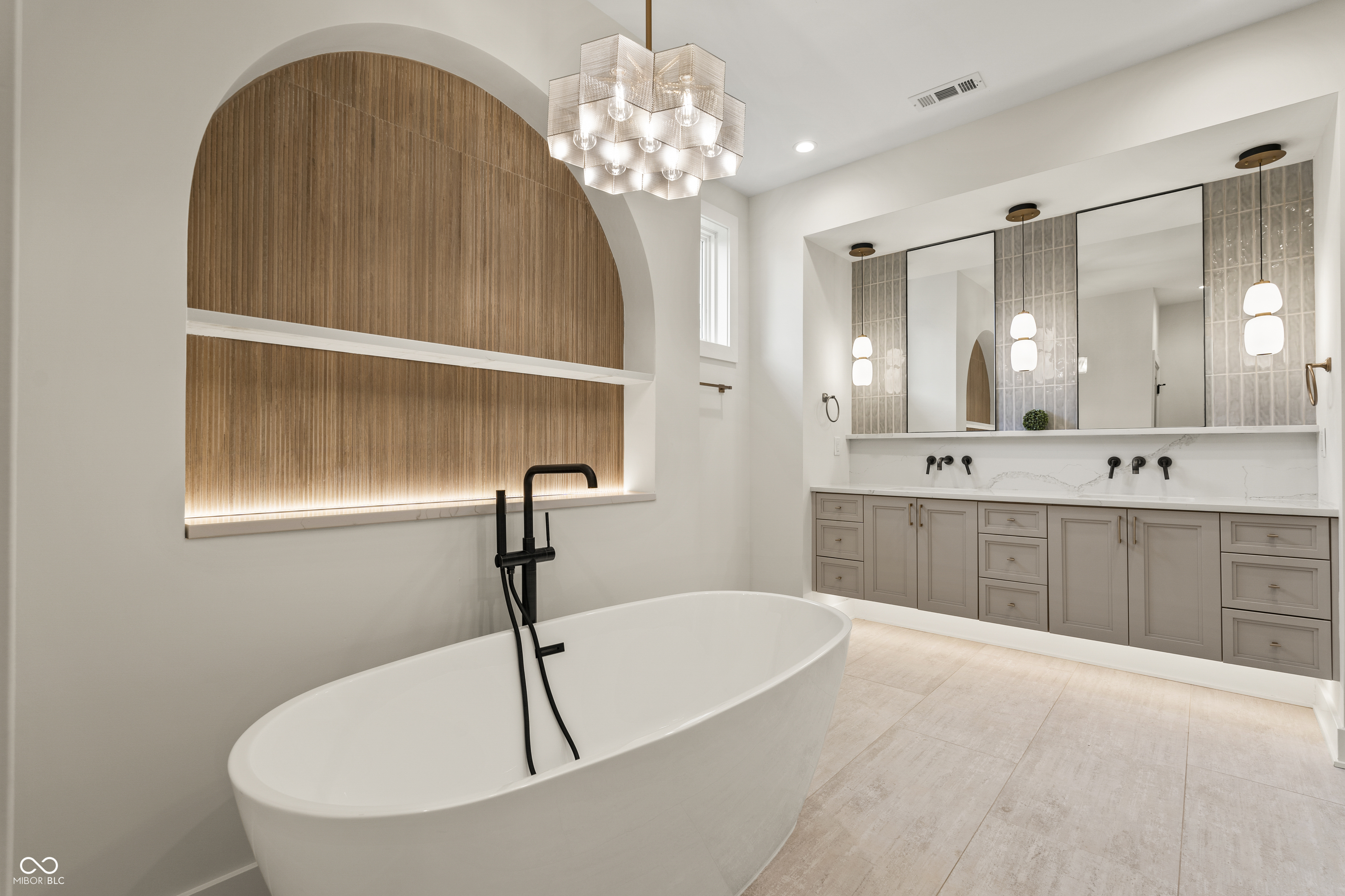 2054 Carrollton Avenue