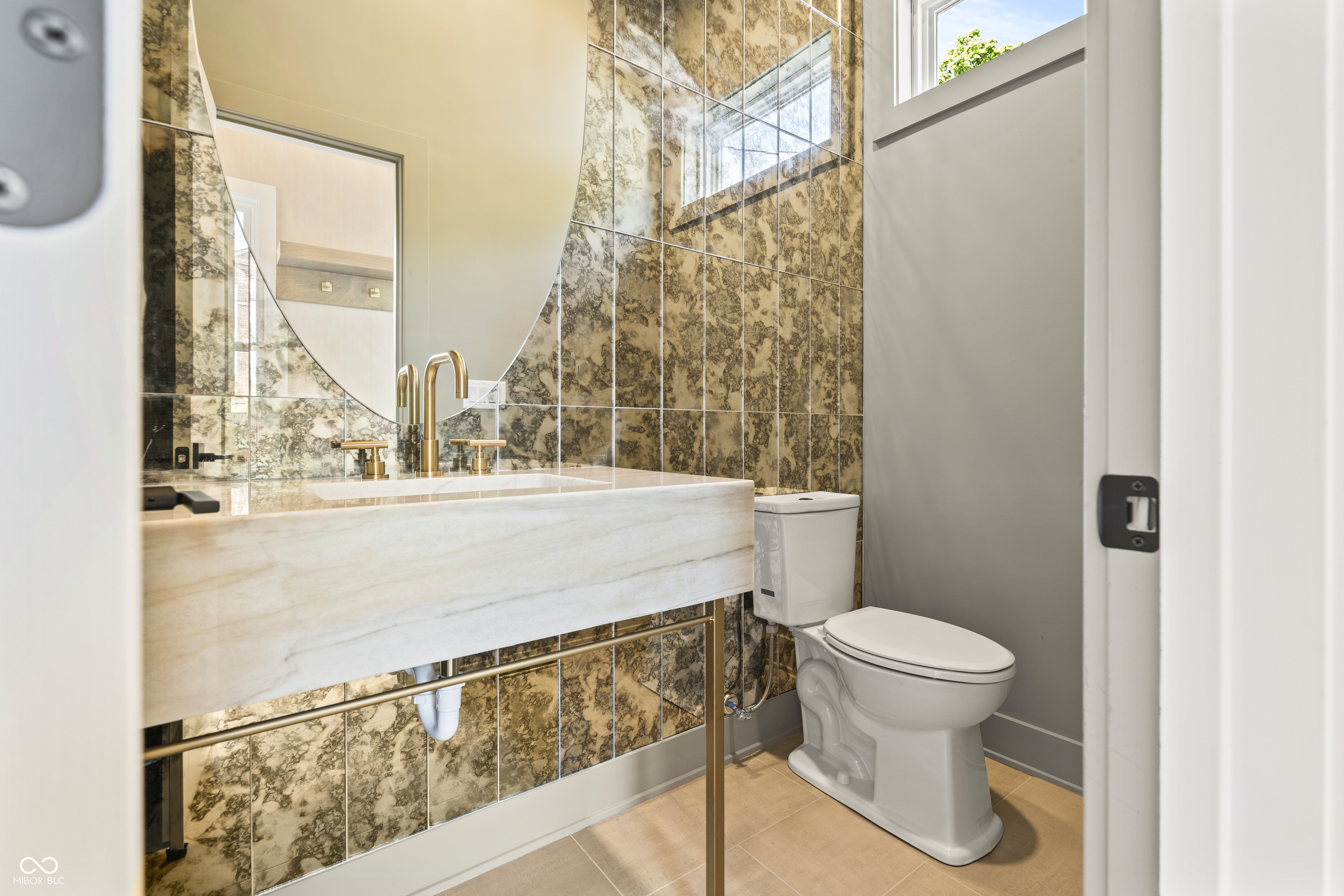 2054 Carrollton Avenue