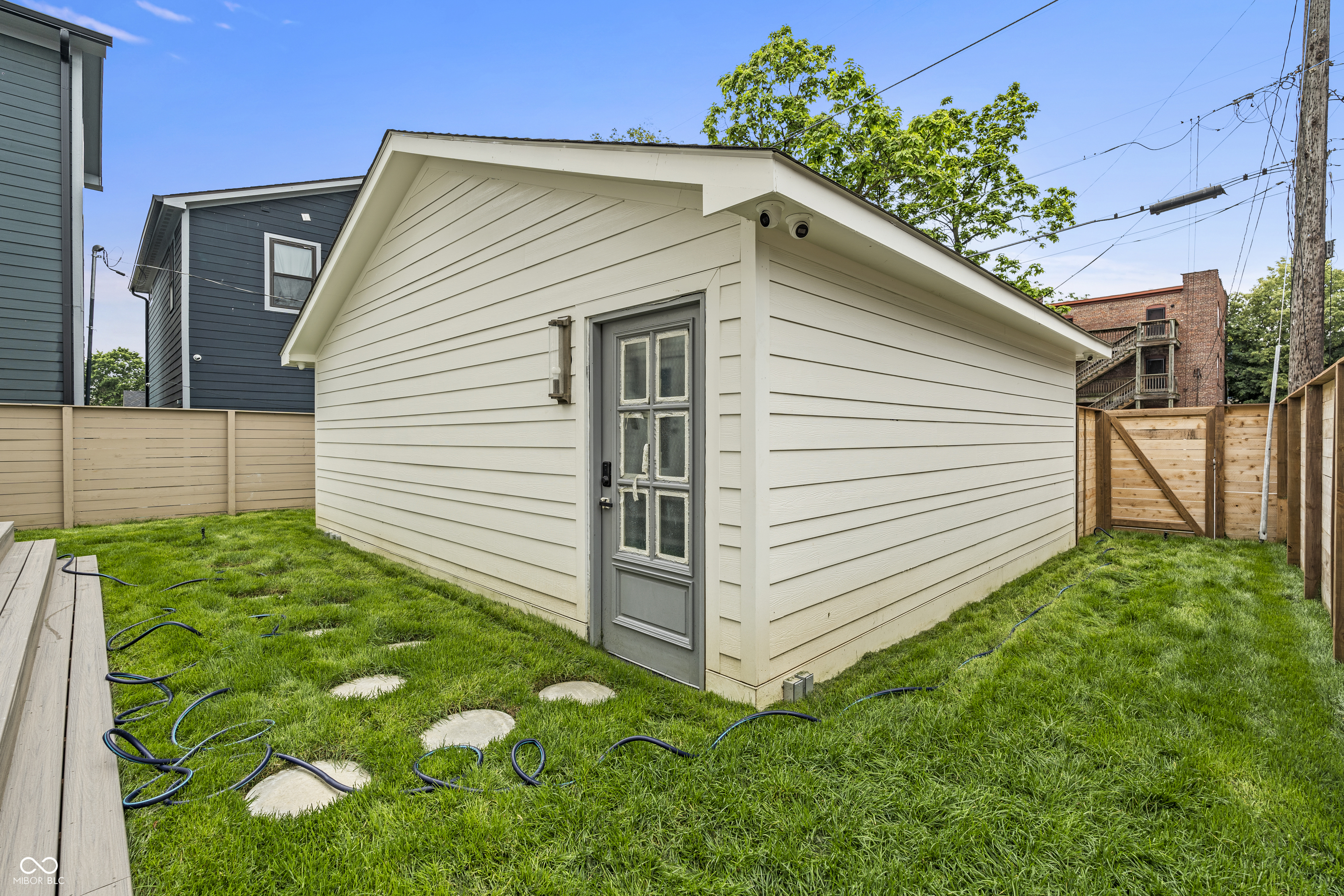 2054 Carrollton Avenue