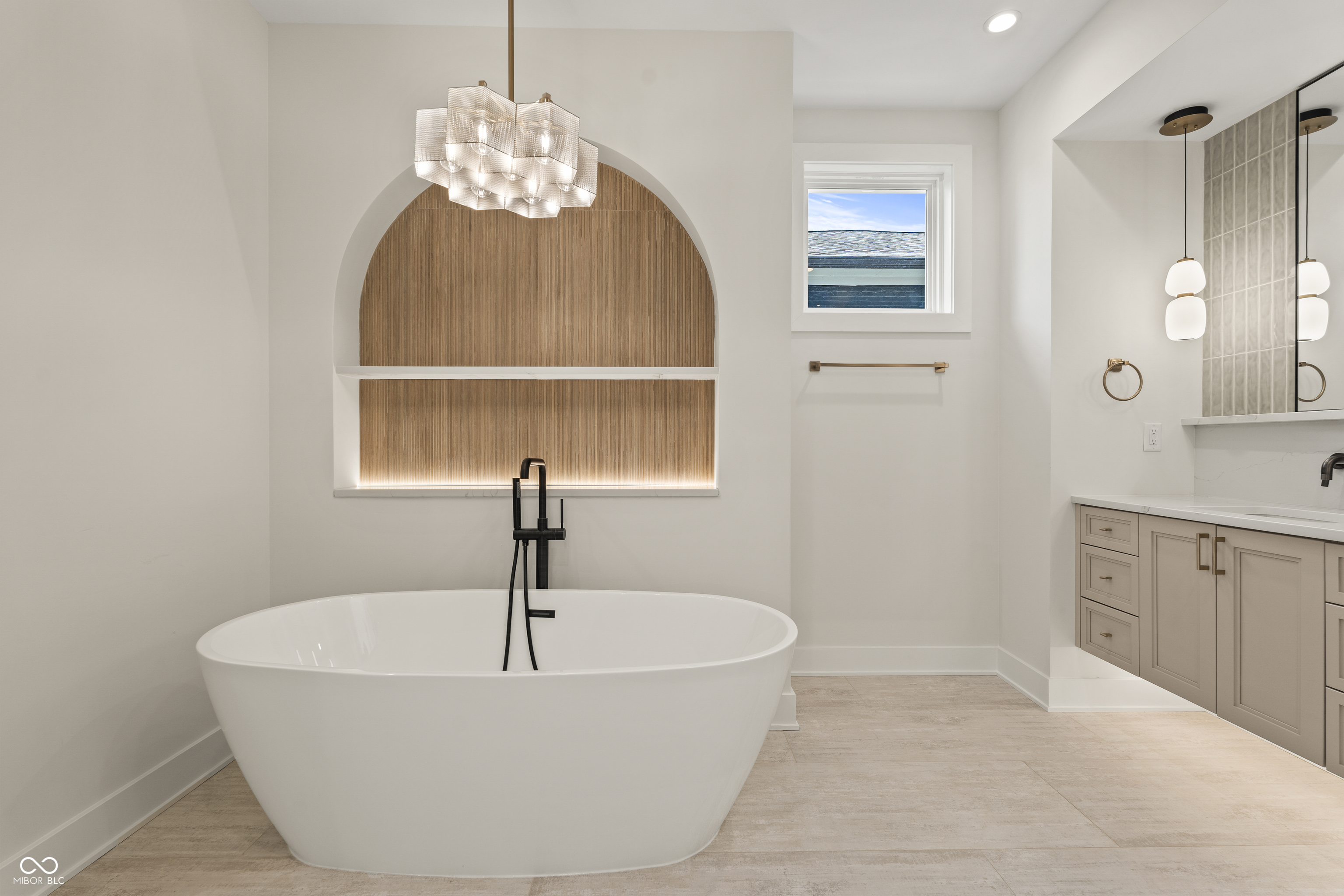 2054 Carrollton Avenue