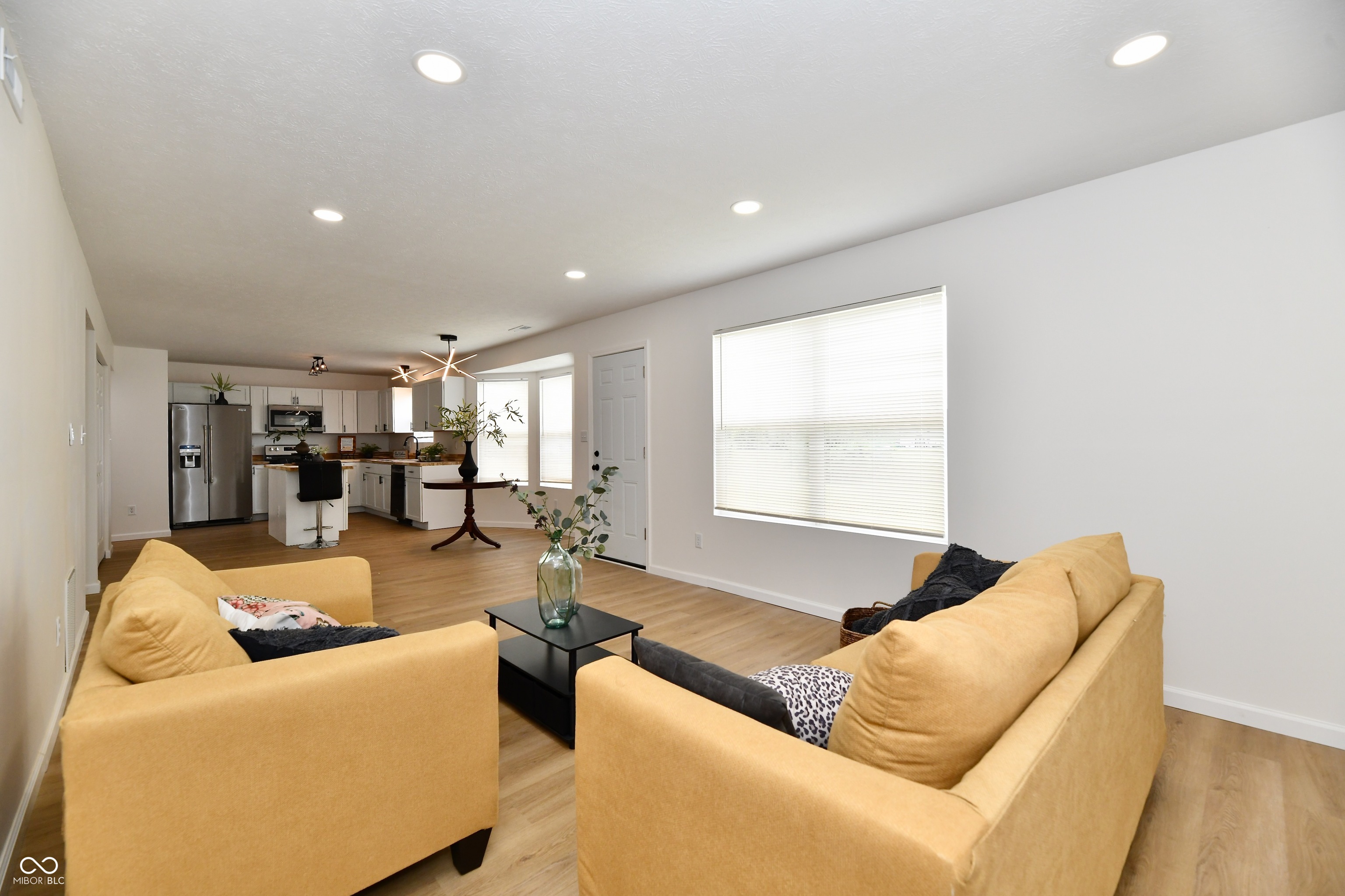 3301 Creekshore Drive
