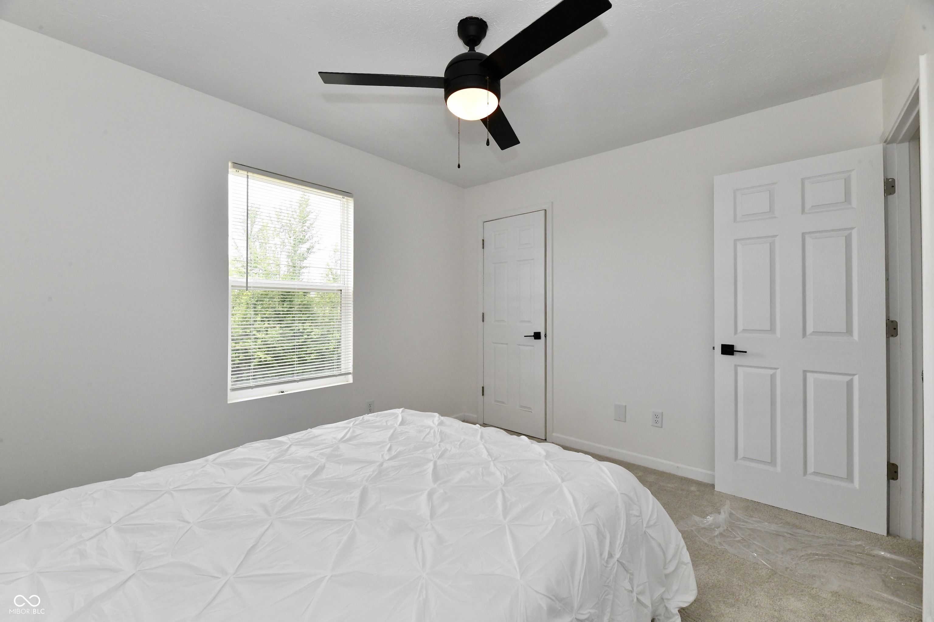 3301 Creekshore Drive