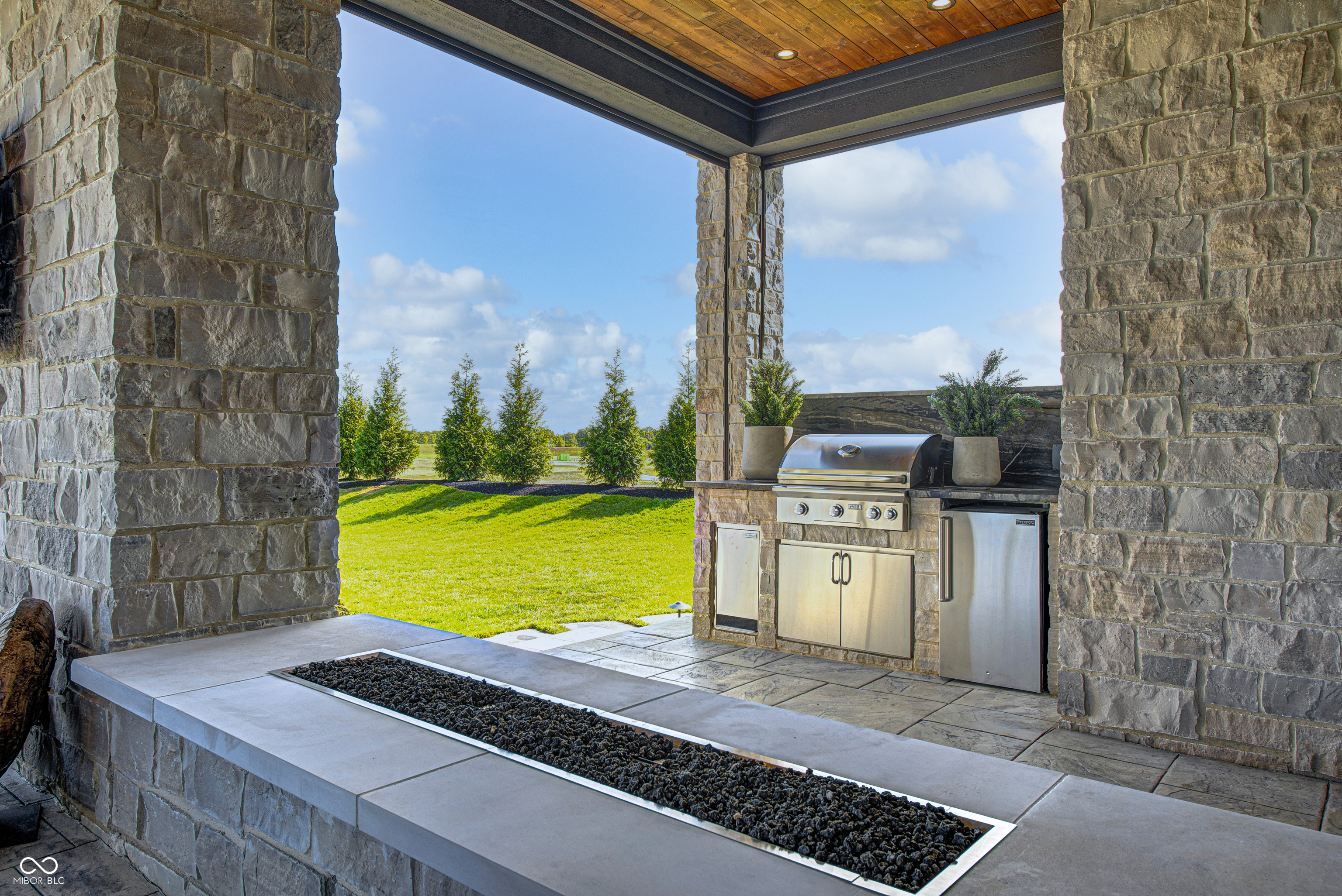 9760 Windy Hills Drive