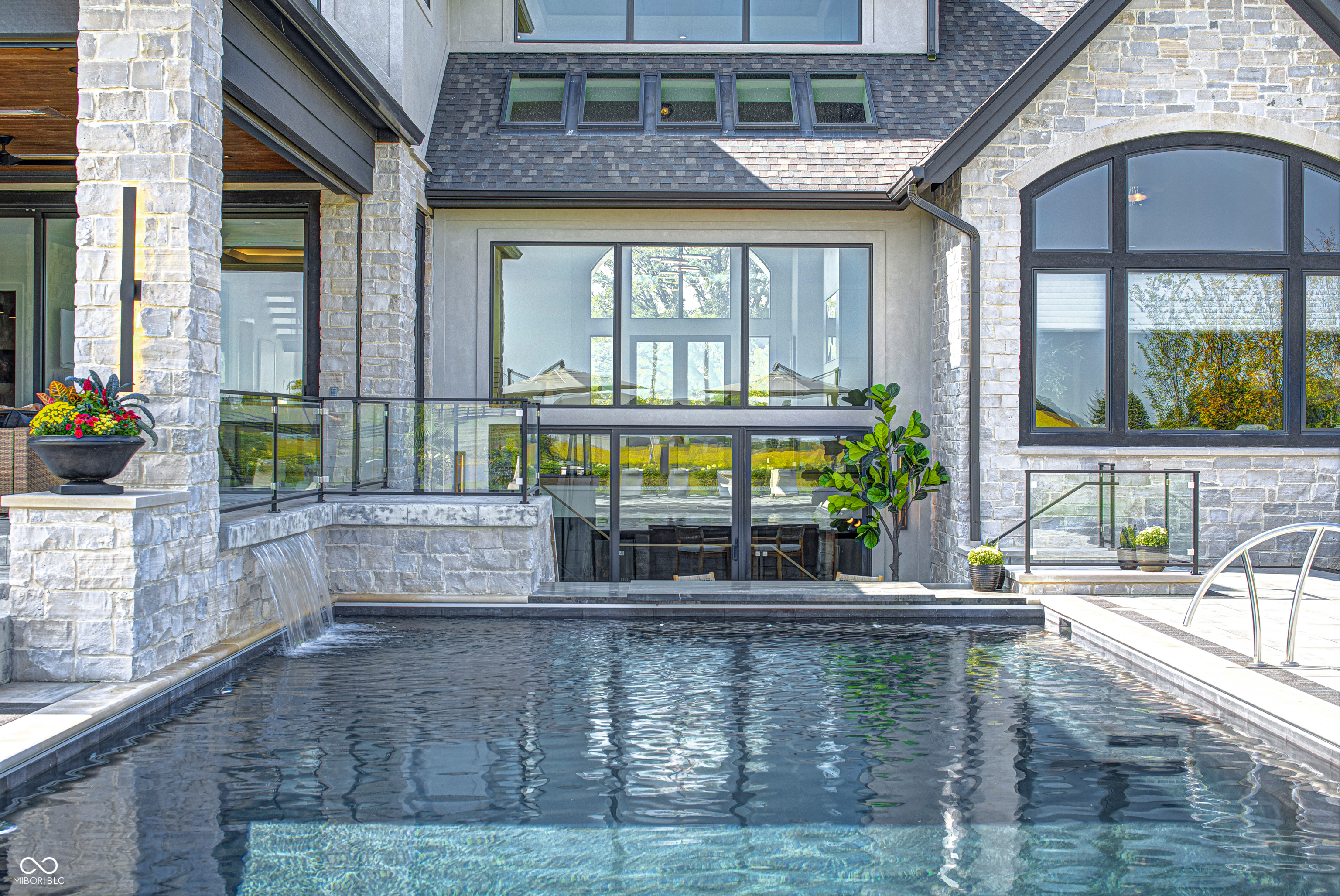 9760 Windy Hills Drive