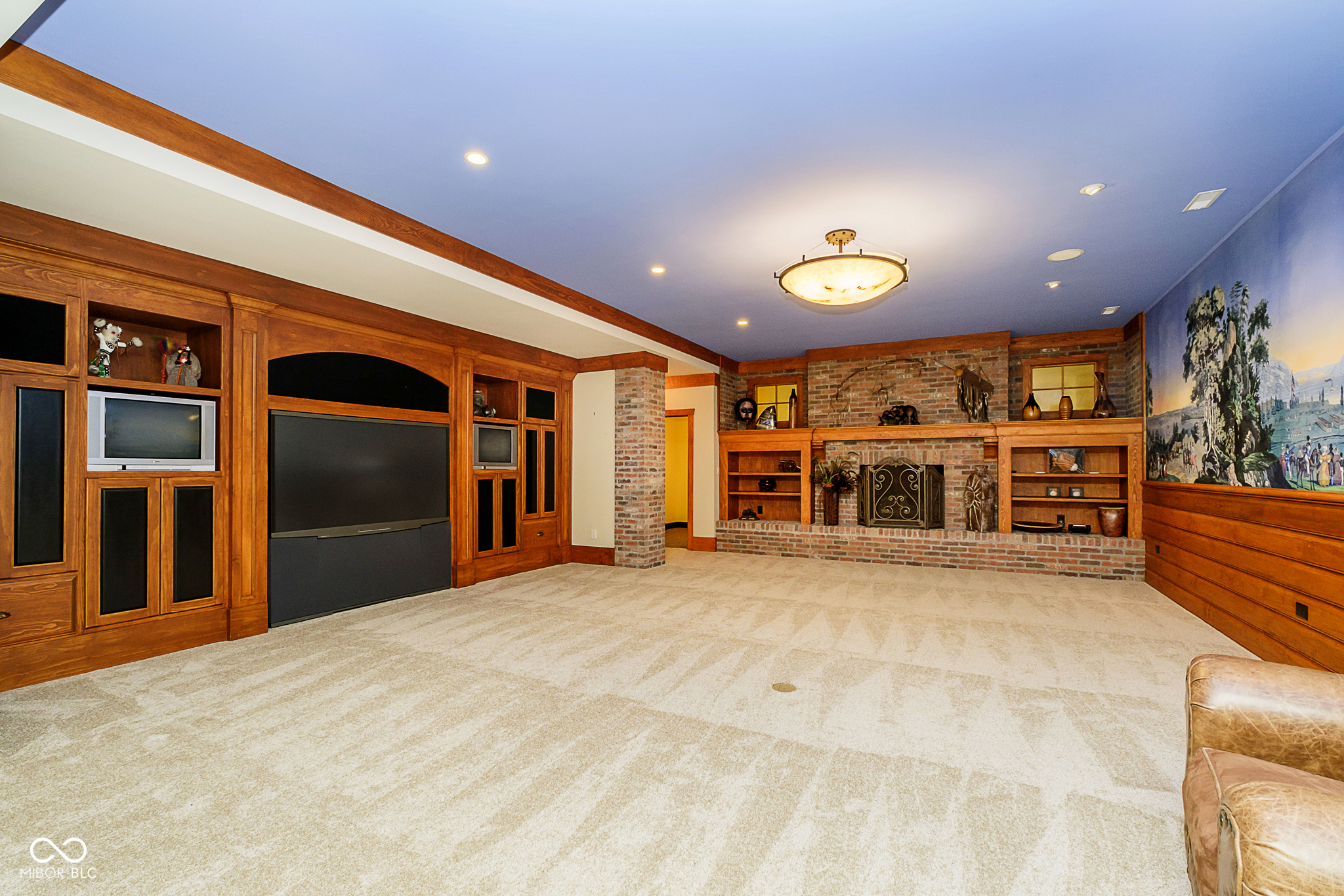 8358 Hidden Point Drive