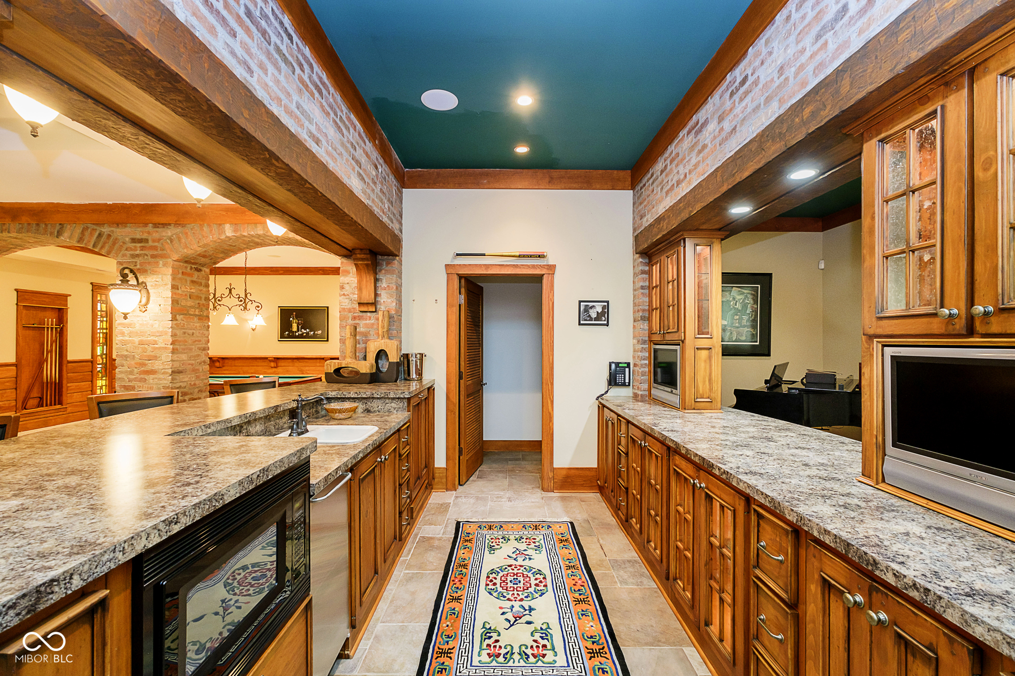 8358 Hidden Point Drive