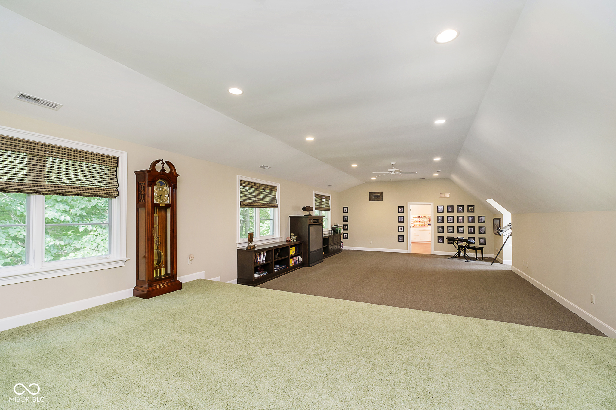 8358 Hidden Point Drive