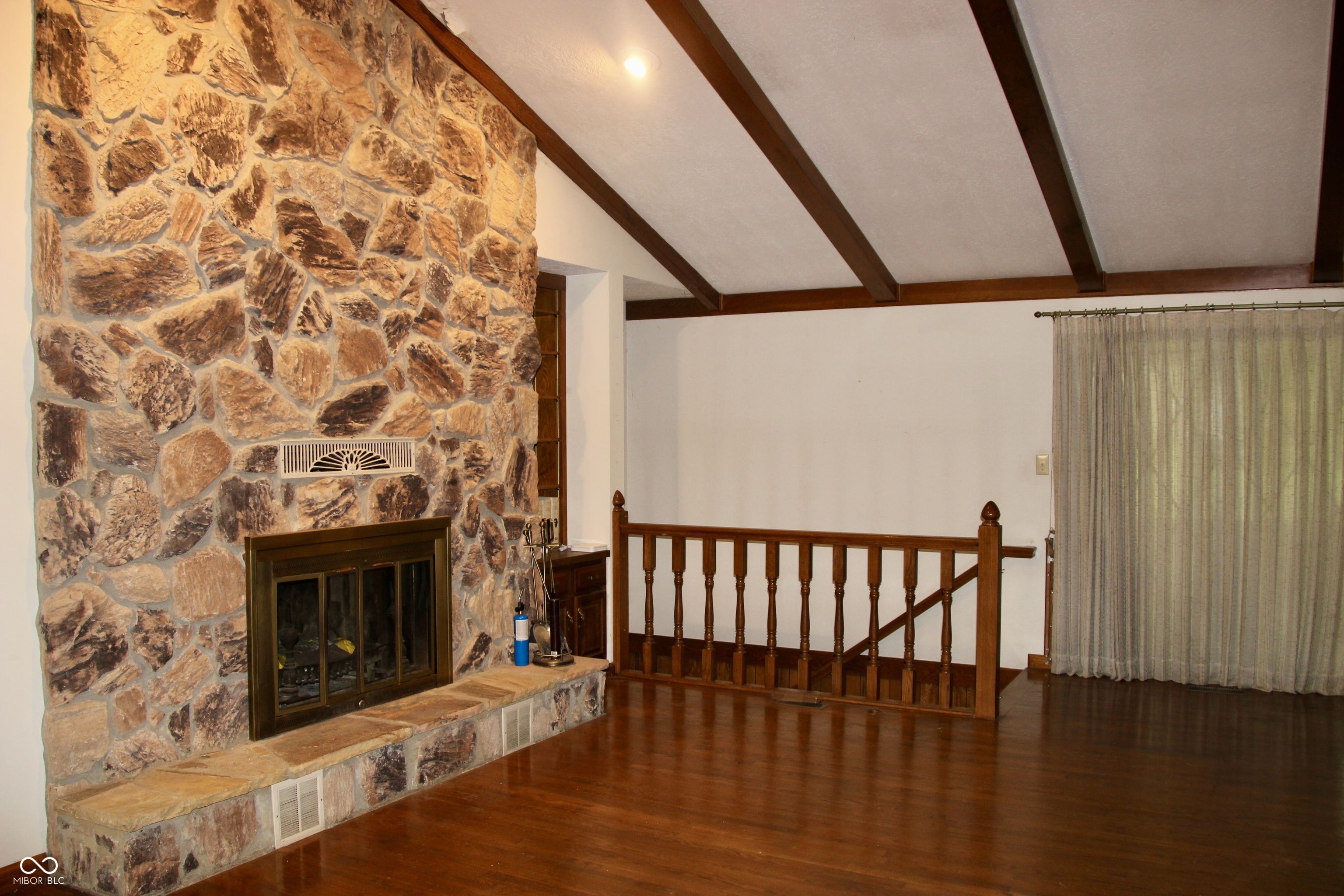 8702 Swiftsail Court