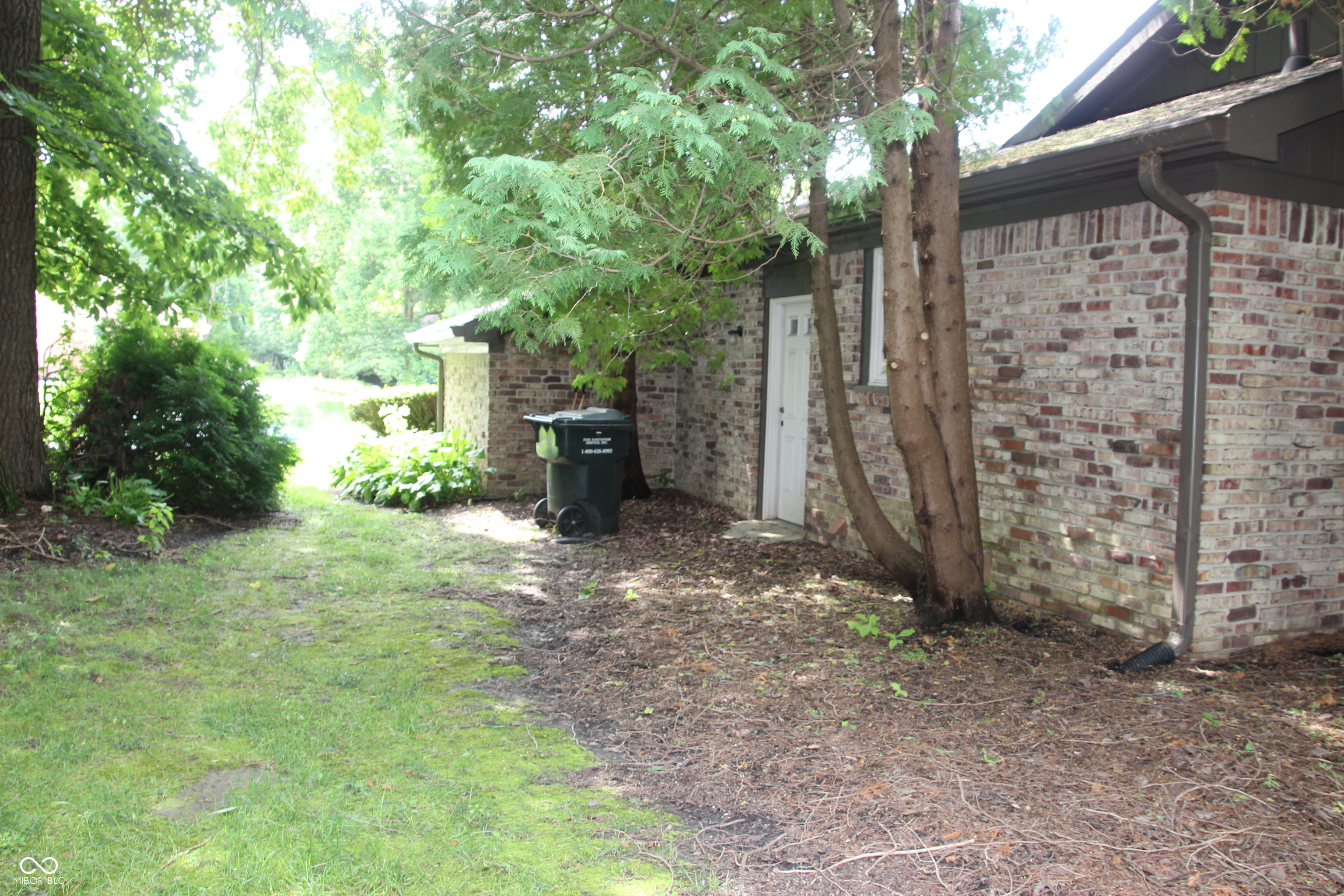 8702 Swiftsail Court