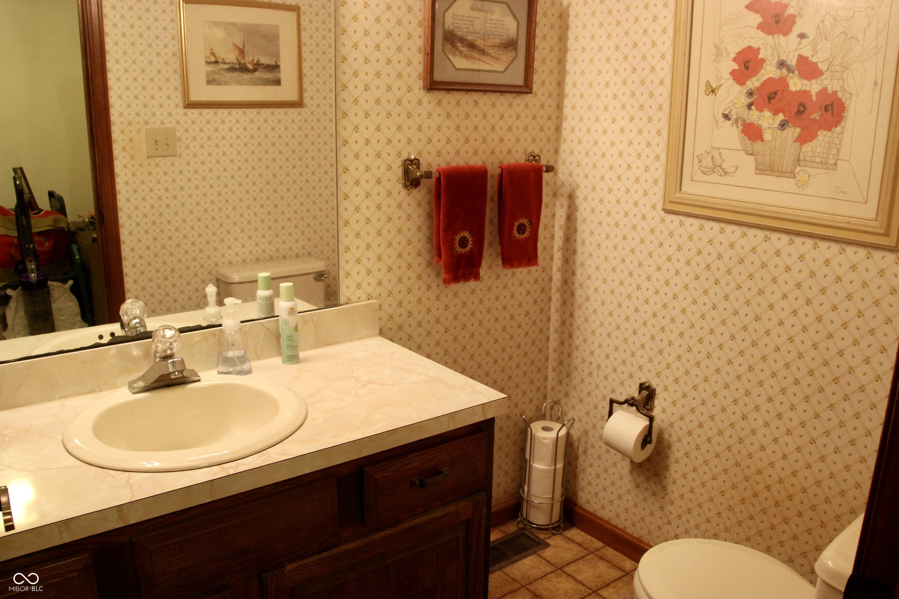 8702 Swiftsail Court