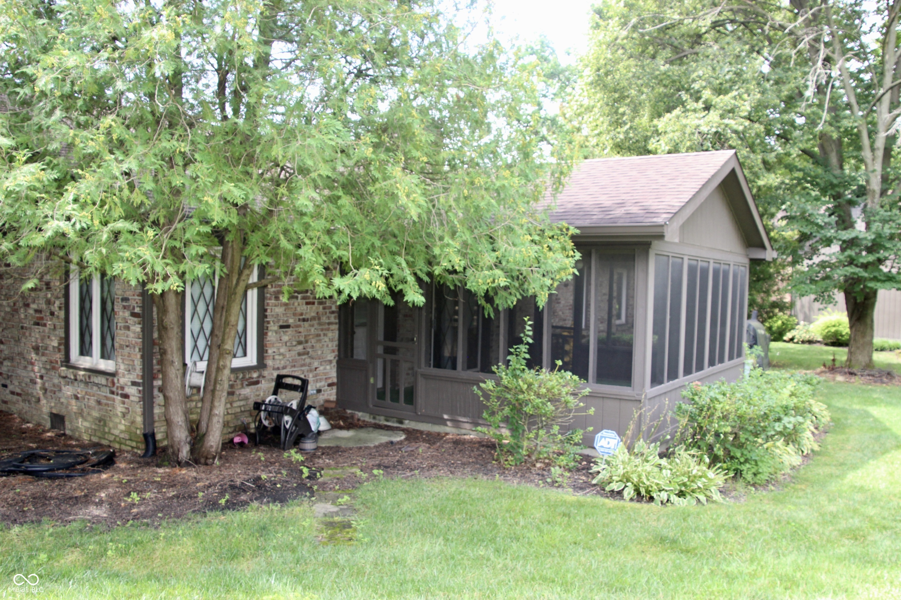 8702 Swiftsail Court