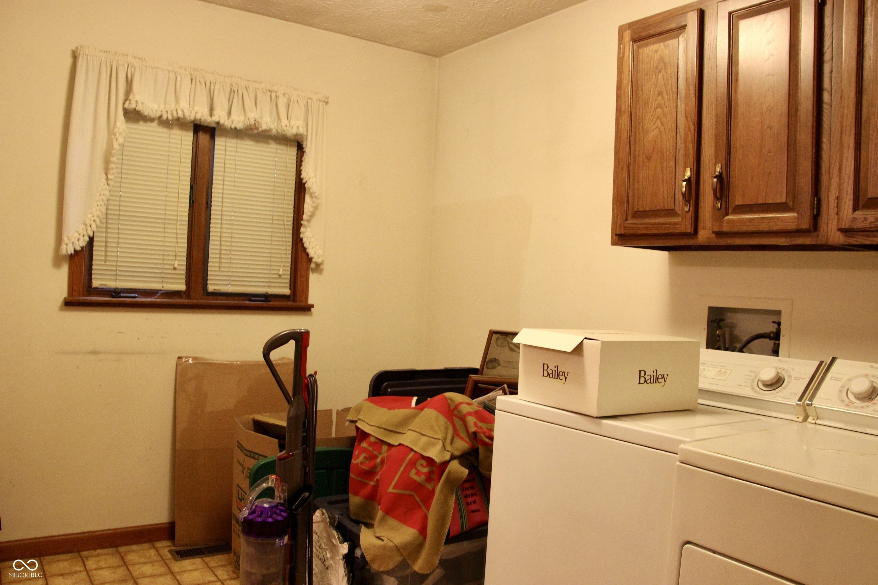 8702 Swiftsail Court