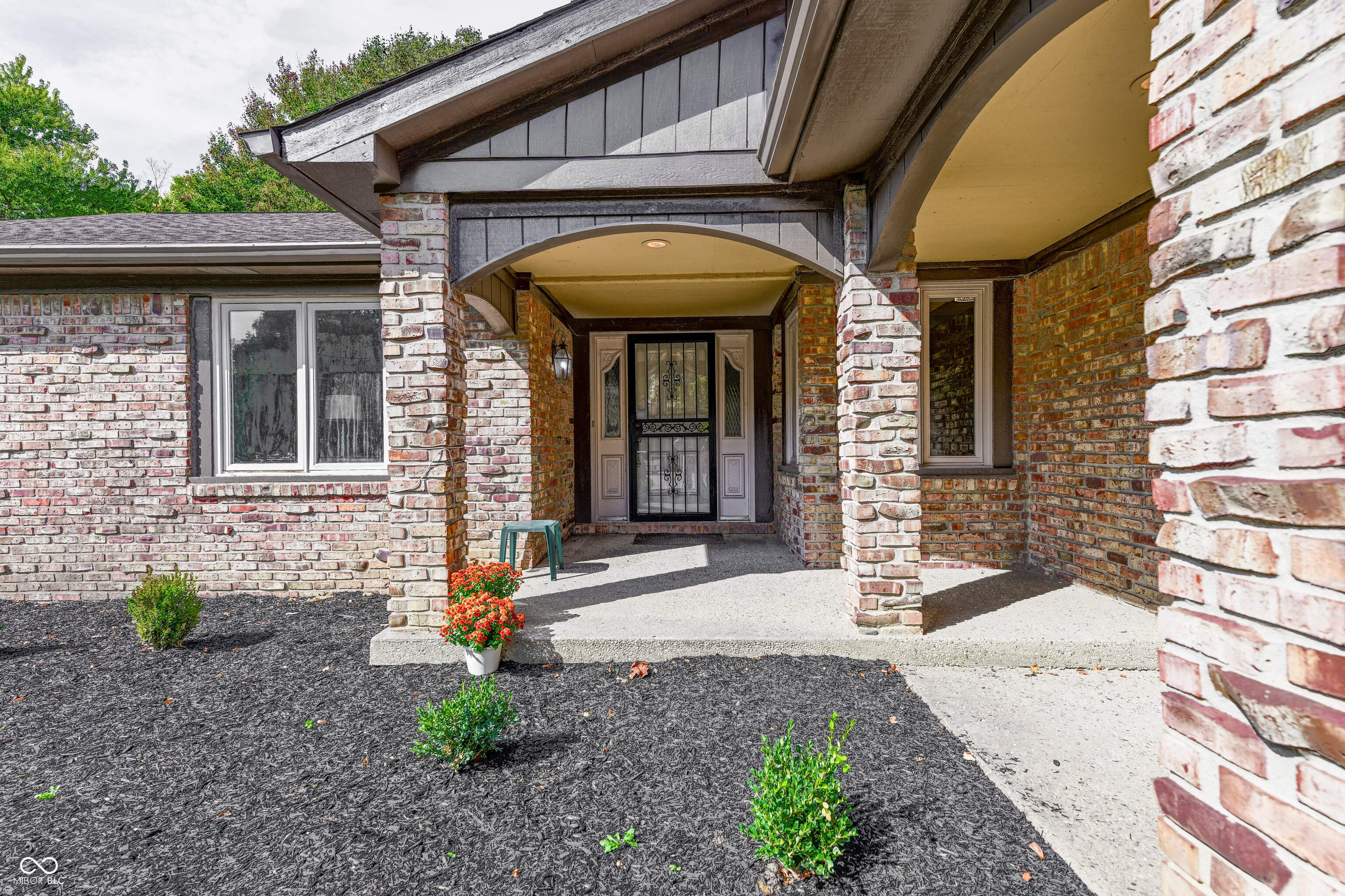 8702 Swiftsail Court