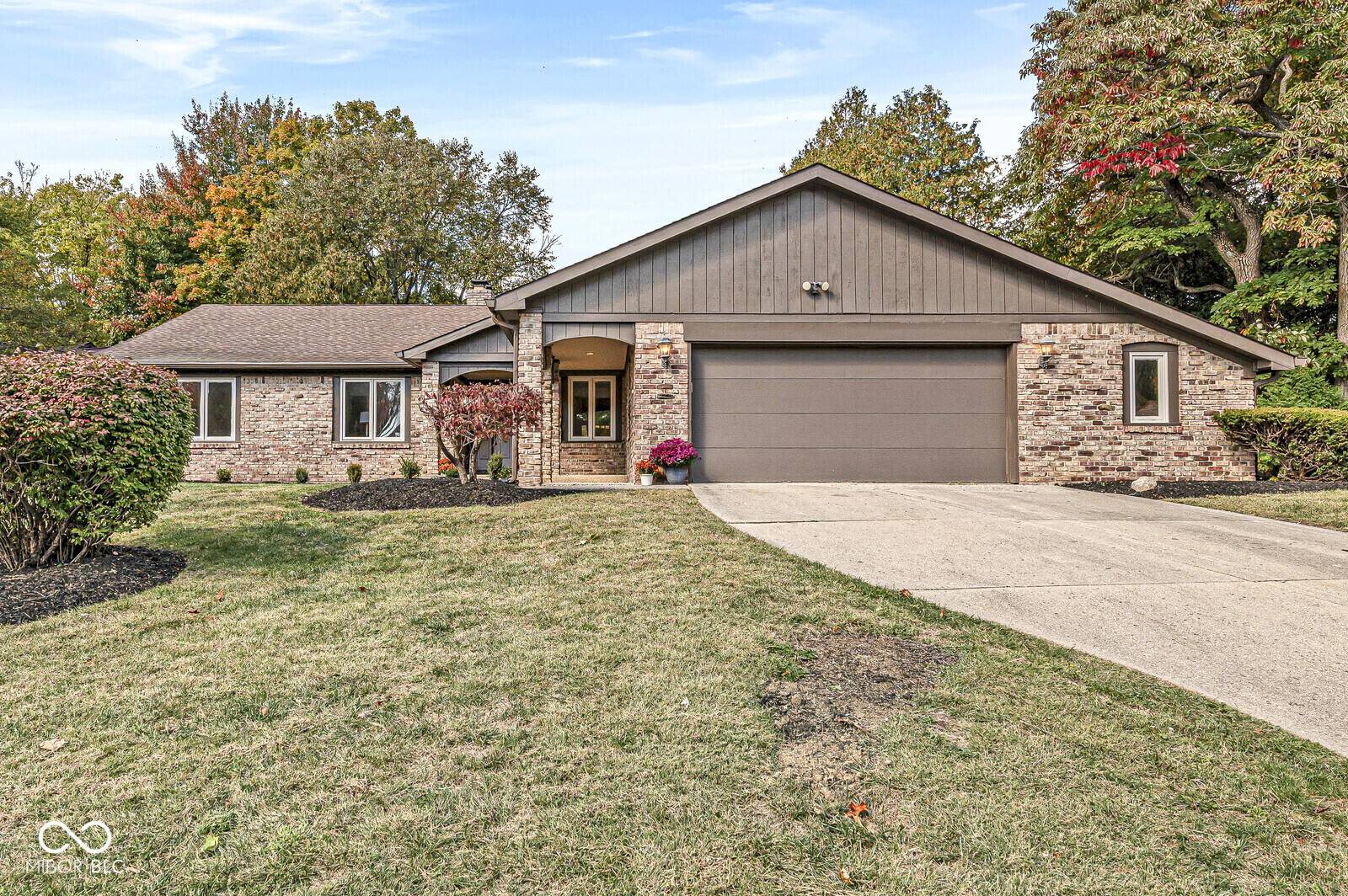 8702 Swiftsail Court